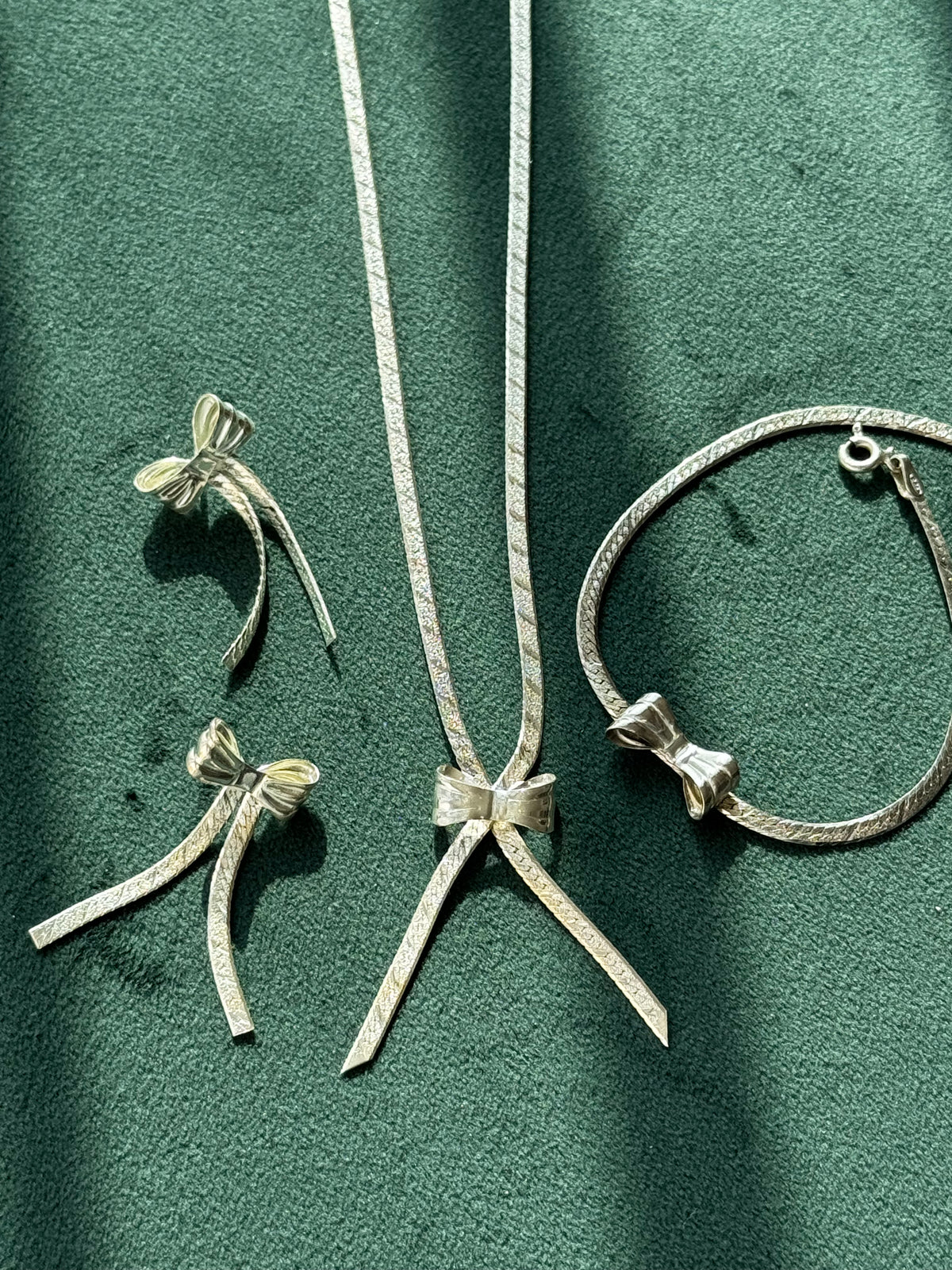 Vintage Italian Sterling Silver Bow Necklace and Bracelet Set Textured Chain