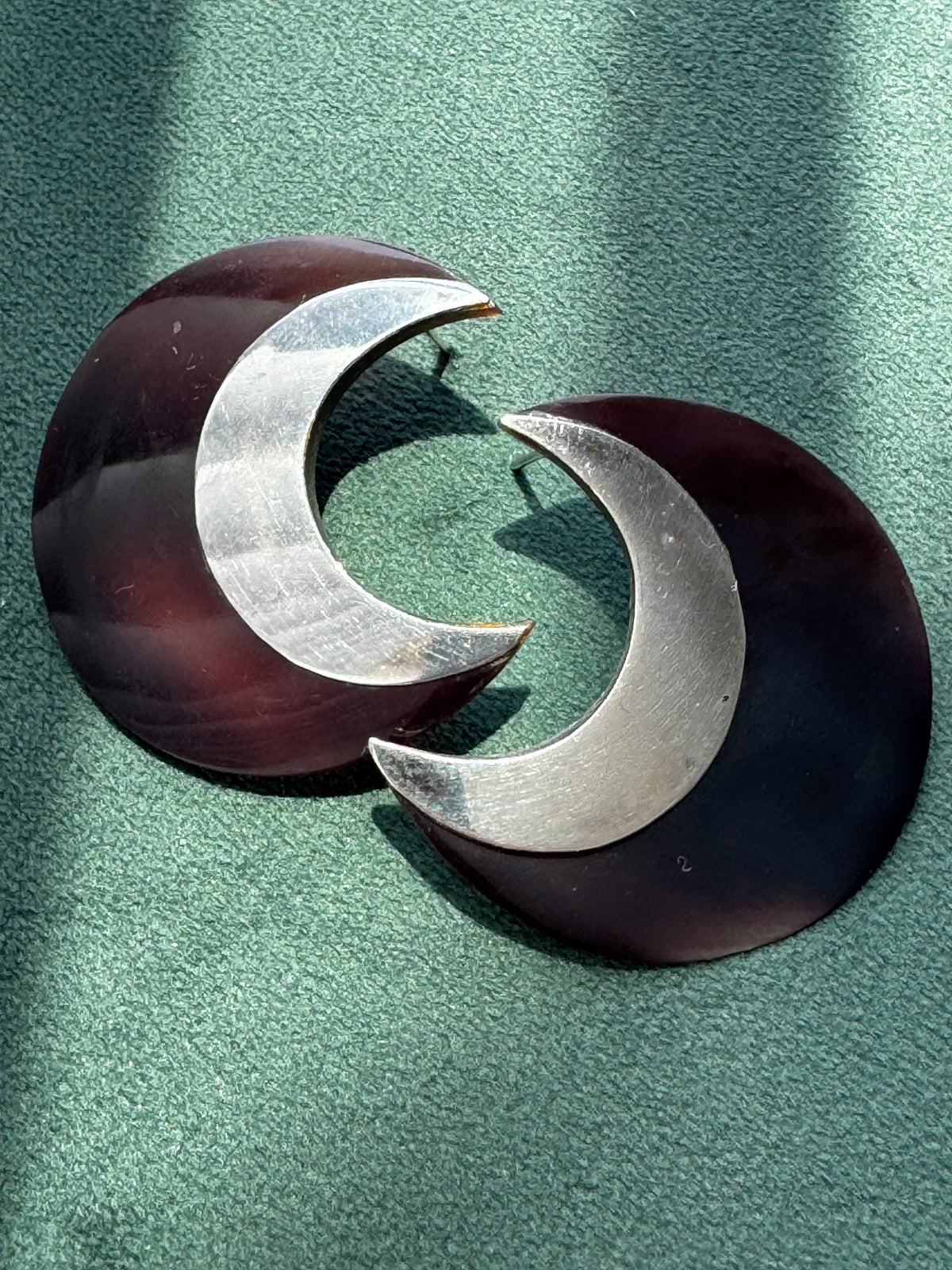 Vintage Sterling Silver Crescent Moon Post Earrings Dark Brown Two Tone Modernist Statement