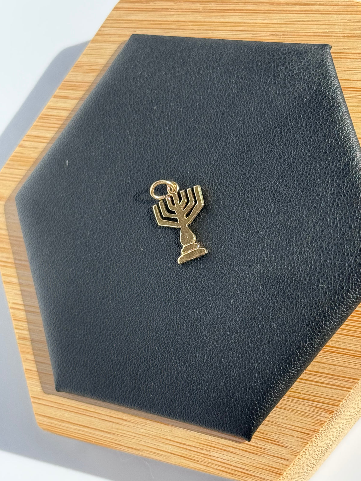 Vintage 14K Gold Menorah Charm Pendant Judaica Jewish Jewelry