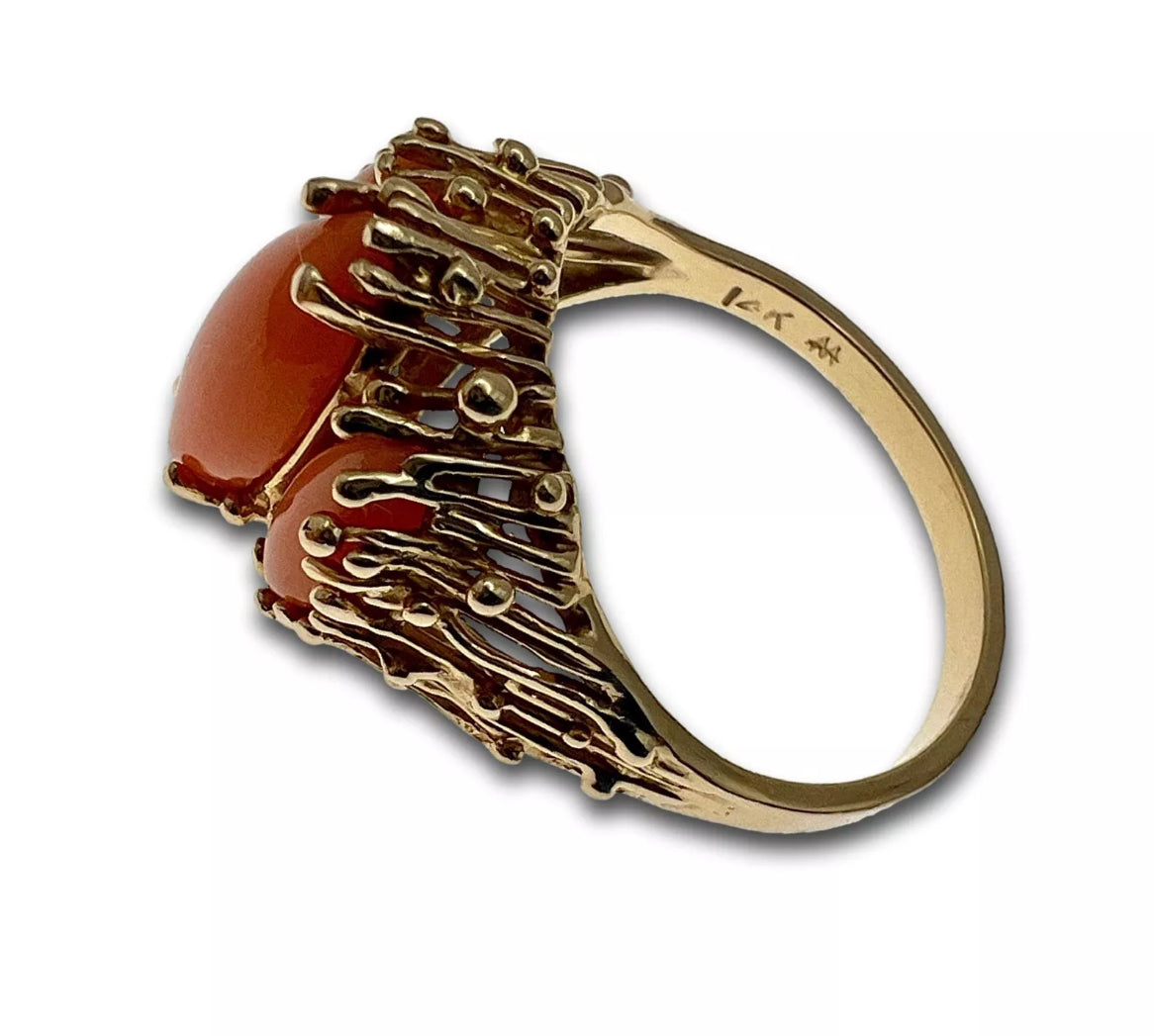 Vintage 14K Gold Brutalist Peach Cabochon Ring Mid-Century Modernist Sculptural