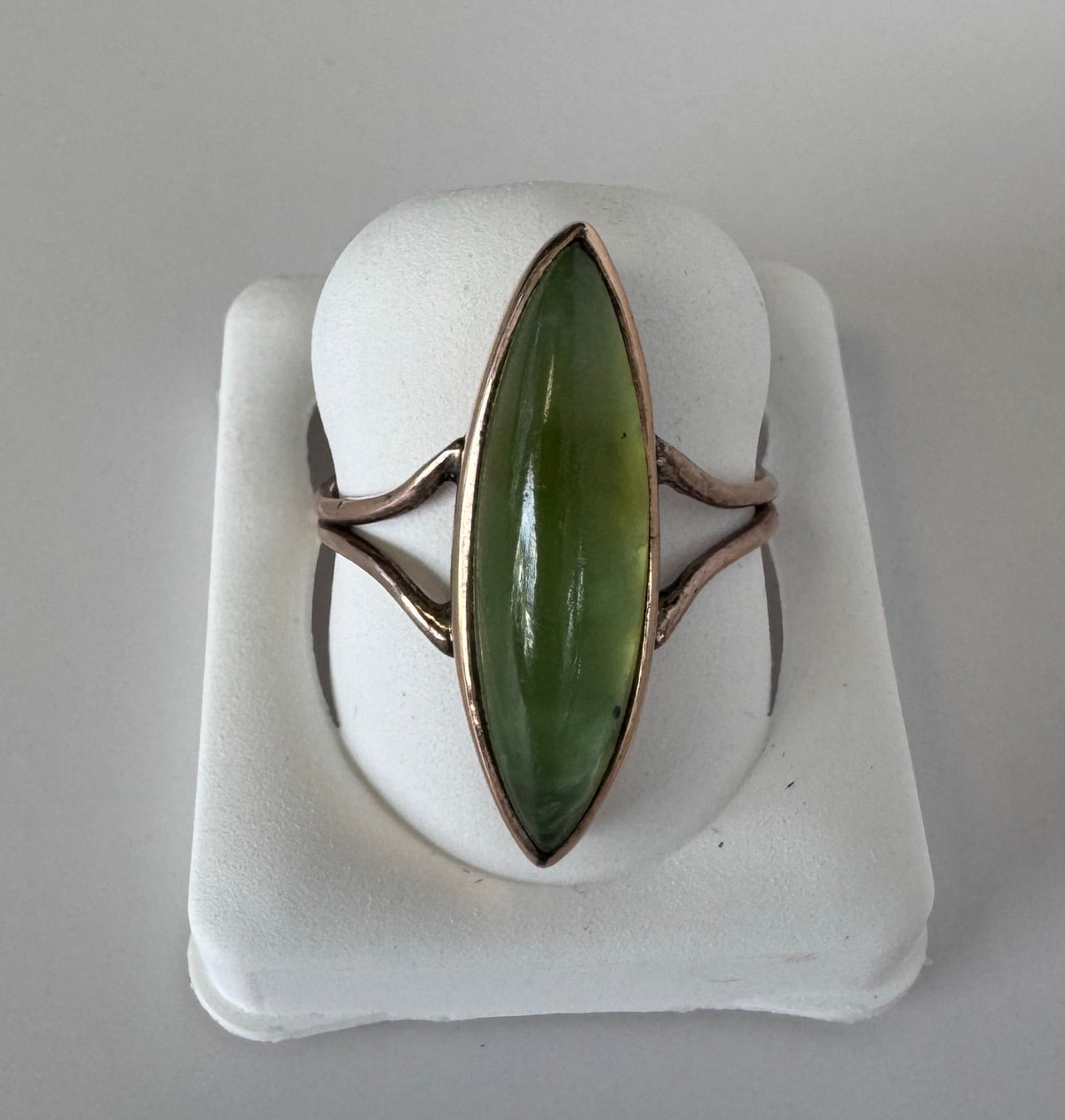 Vintage 9K Gold Jade Navette Ring Marquise Shape Jade