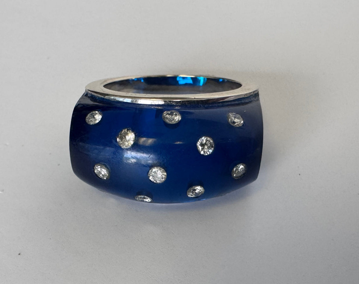 Contemporary 18K white gold diamond resin band ring blue modern design scattered diamonds size 7.5