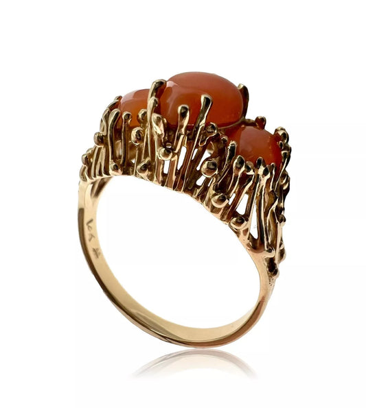 Vintage 14K Gold Brutalist Peach Cabochon Ring Mid-Century Modernist Sculptural