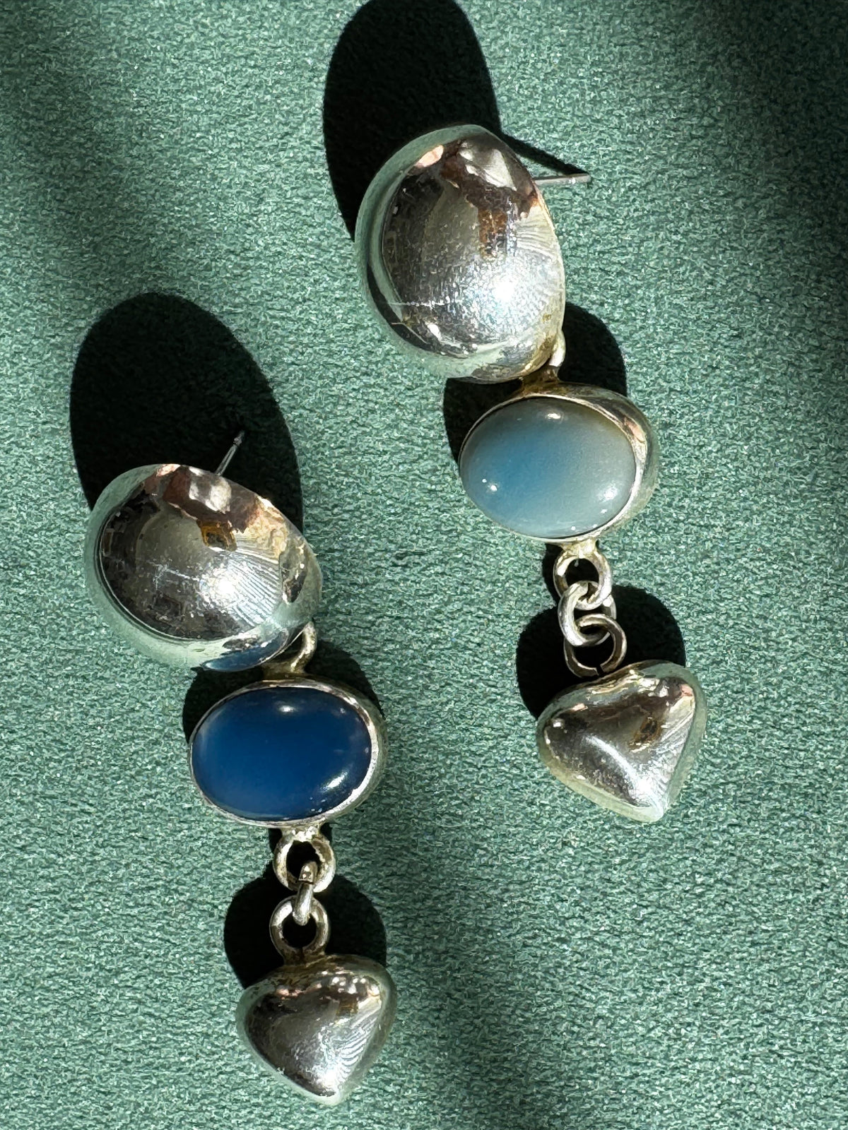 Vintage Taxco Mexico Sterling Silver Dome Chalcedony Heart Drop Earrings Y2K Romantic Three Element Dangle