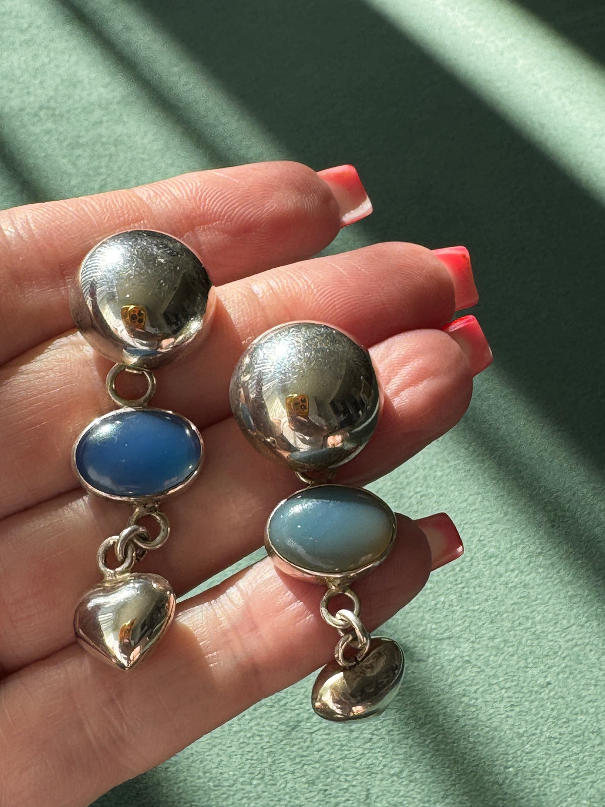 Vintage Taxco Mexico Sterling Silver Dome Chalcedony Heart Drop Earrings Y2K Romantic Three Element Dangle