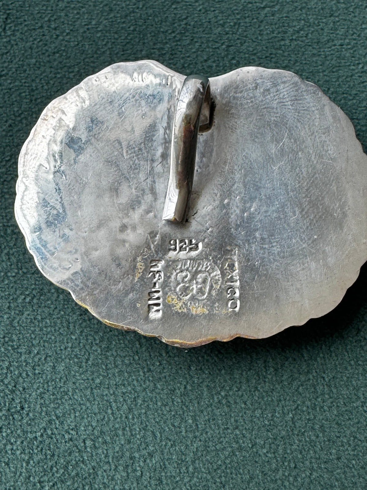 Vintage Talleres de Los Ballesteros Taxco Sterling Silver Puffy Scallop Shell Pendant