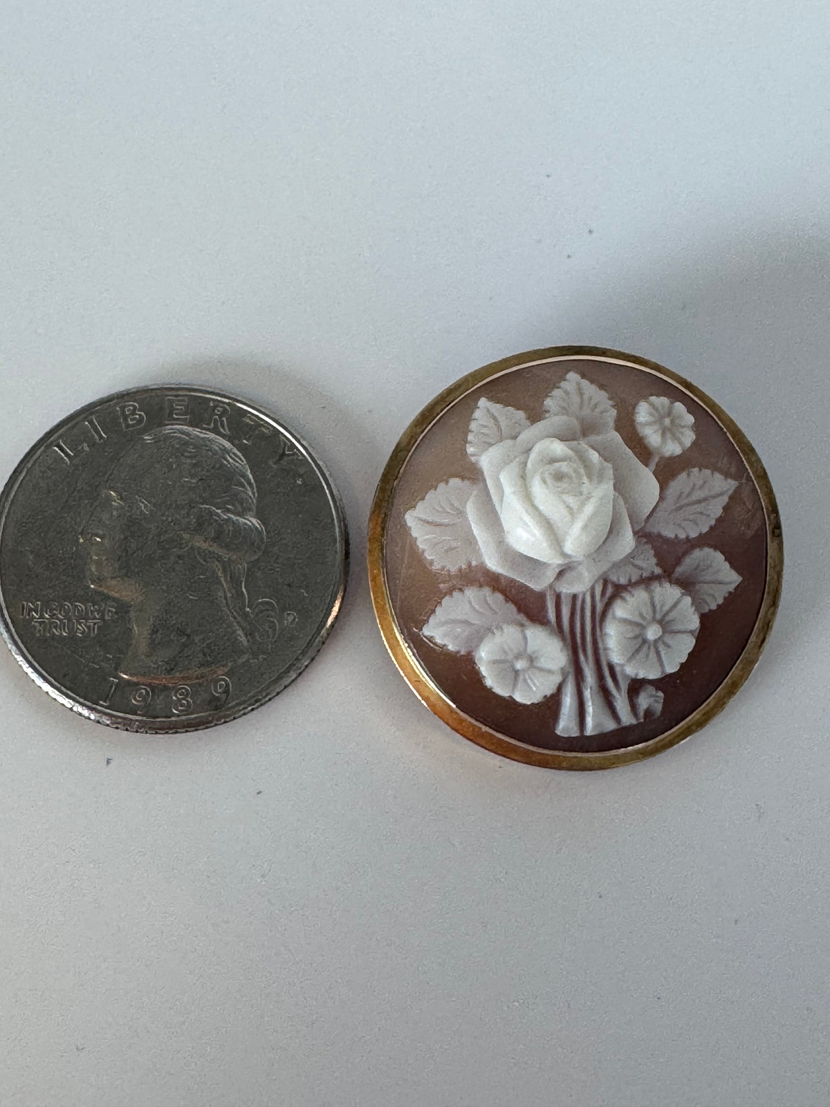 Antique 18K Gold Shell Cameo Convertible Brooch Pendant Rose Bouquet Design