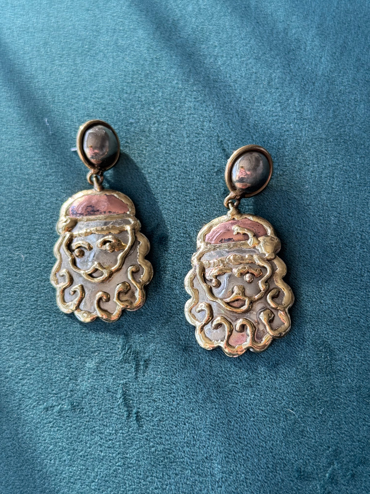 Vintage Mexican Tri Tone Santa Claus Brooch Pendant Earrings Set Hecho en Mexico