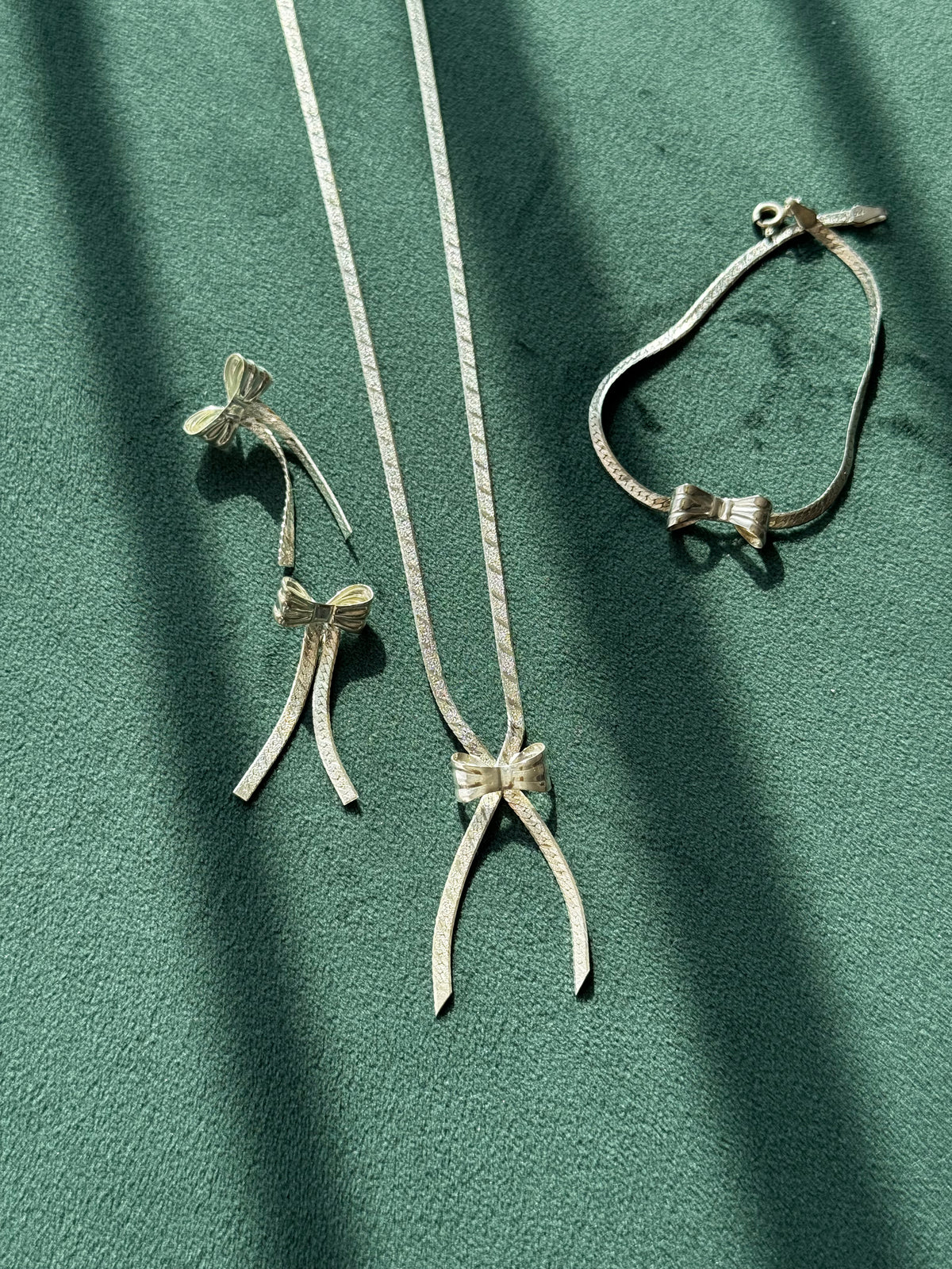 Vintage Italian Sterling Silver Bow Necklace and Bracelet Set Textured Chain