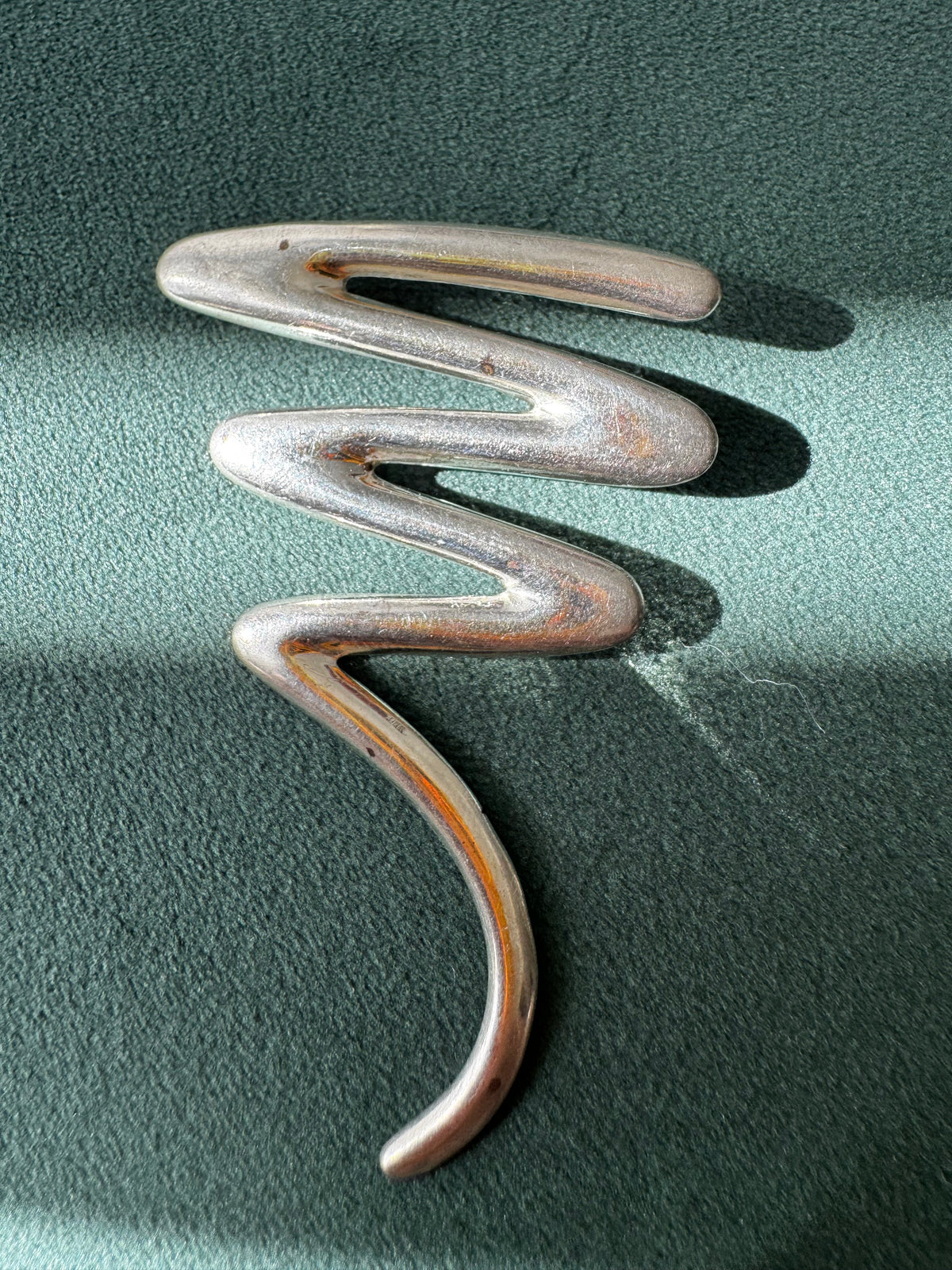 Vintage Post Modern Sterling Silver Zigzag Pin