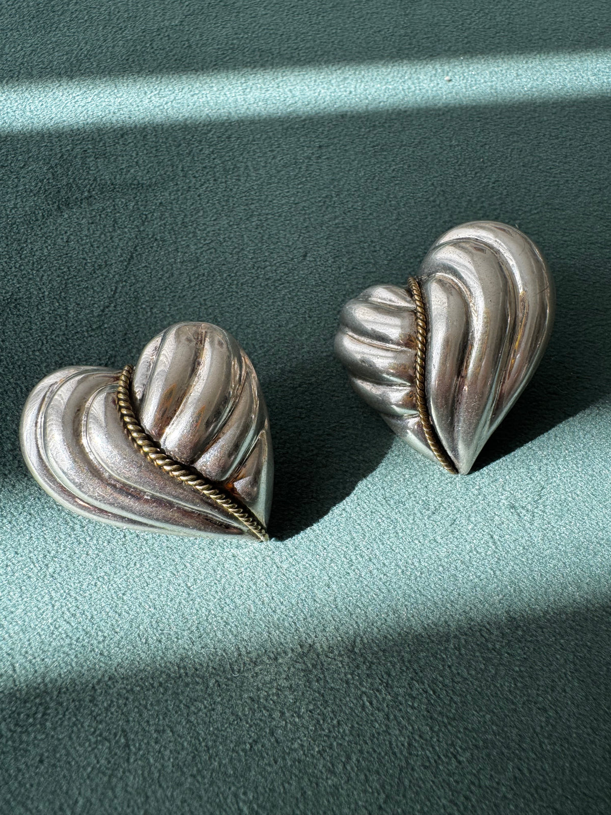 Vintage Taxco Laton Sterling Silver Puffy Heart Earrings Y2K with Brass Rope Twist Accent