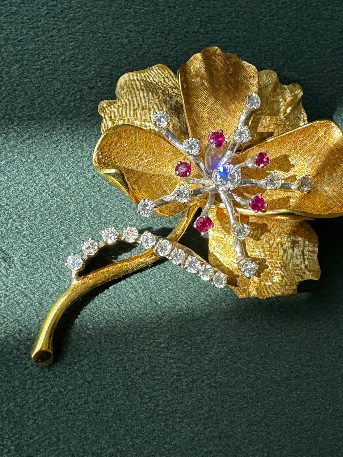 1950s 18K Gold Ruby Diamond Flower Brooch Pendant