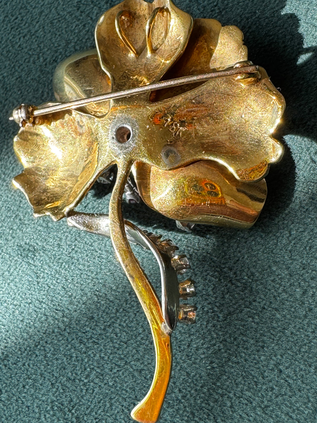1950s 18K Gold Ruby Diamond Flower Brooch Pendant