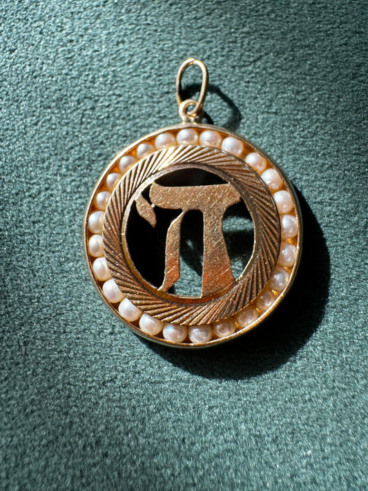 Vintage 1950s 14K Yellow Gold Chai Life Pendant Seed Pearl Frame Custom Judaica