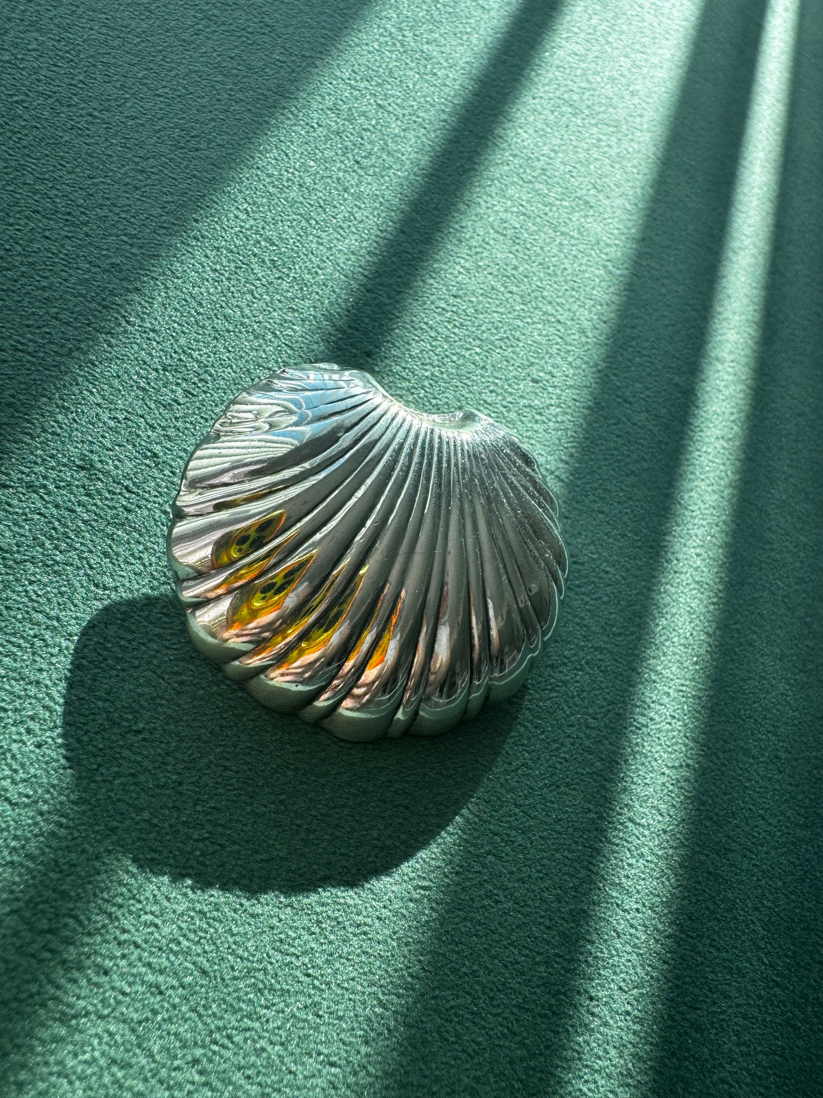 Vintage Talleres de Los Ballesteros Taxco Sterling Silver Puffy Scallop Shell Pendant