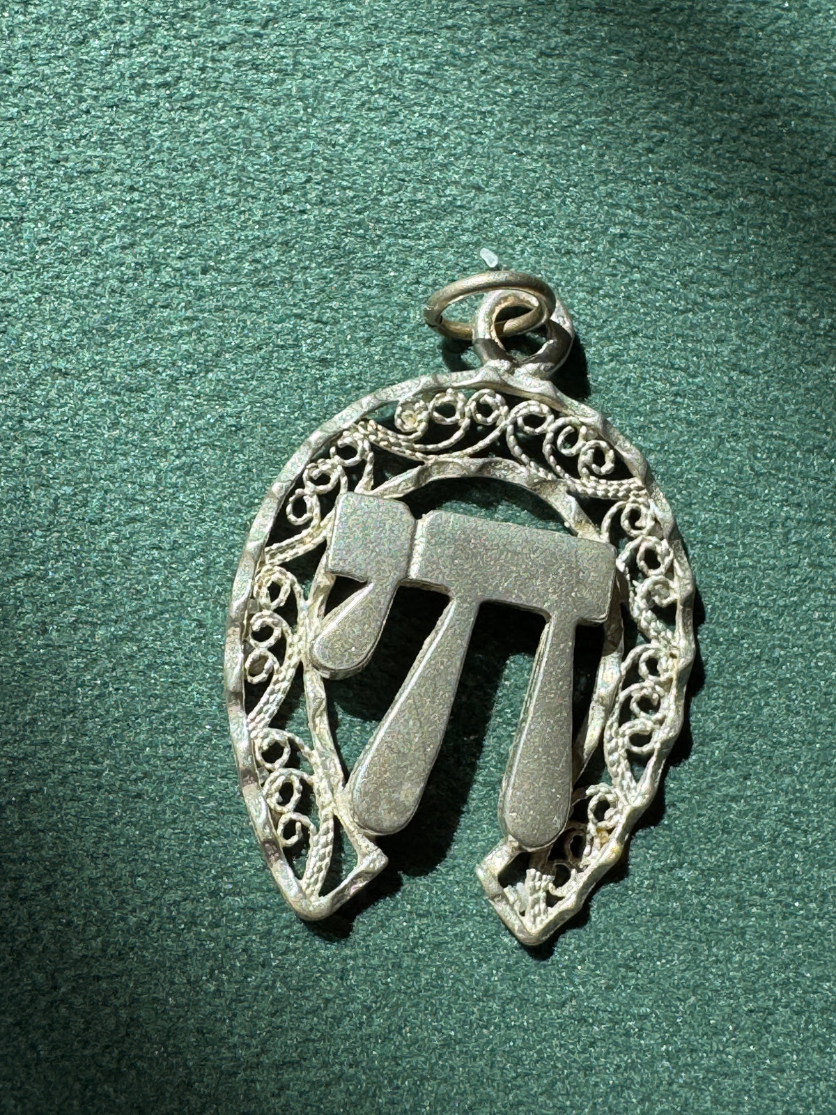 Vintage Sterling Silver Filigree Horseshoe Chai Pendant Good Luck & Life Symbol Judaica Necklace