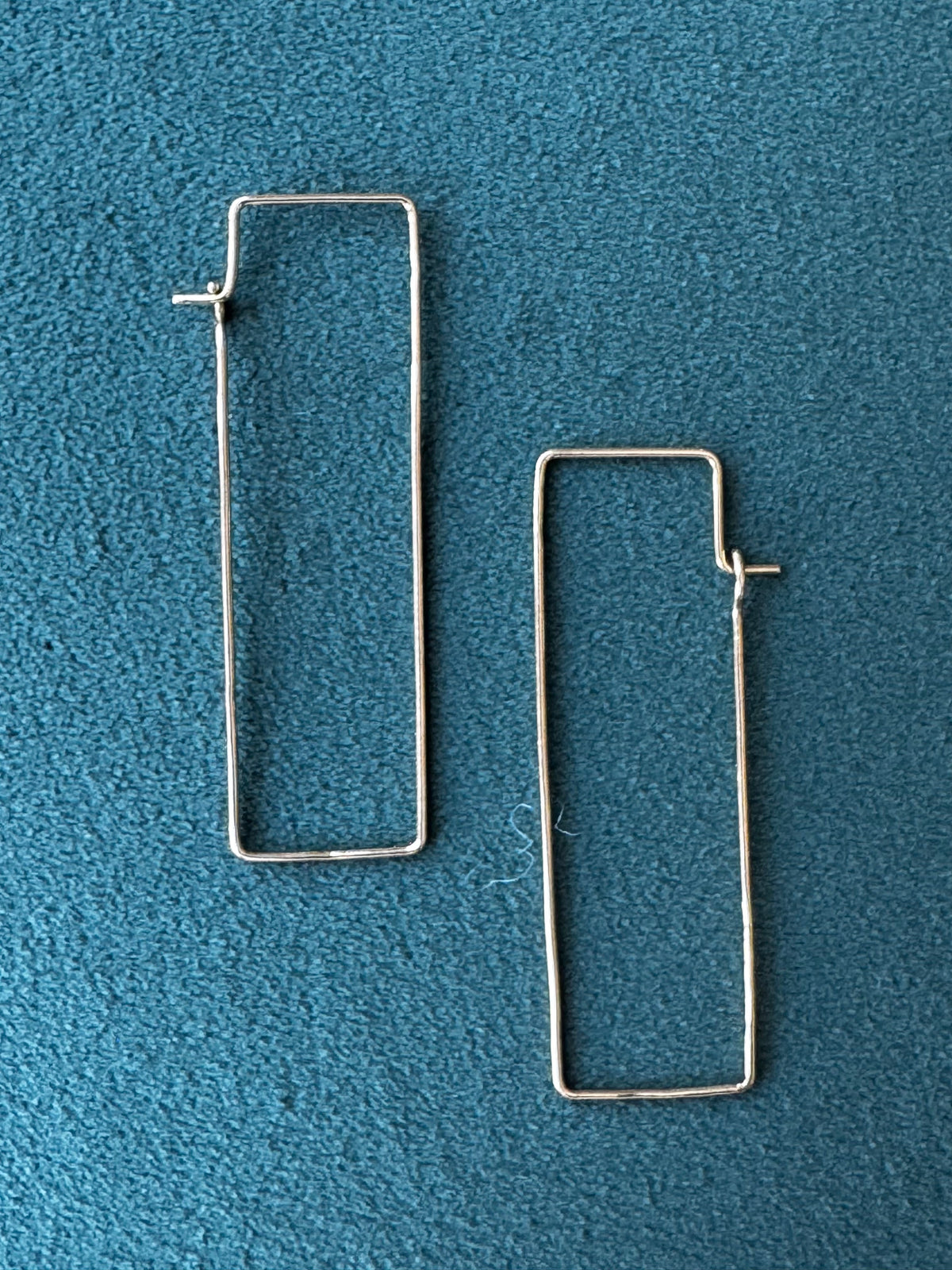 Modernist 18K Gold Rectangle Wire Hoop Earrings Long Lean Lines That Do All the Talking