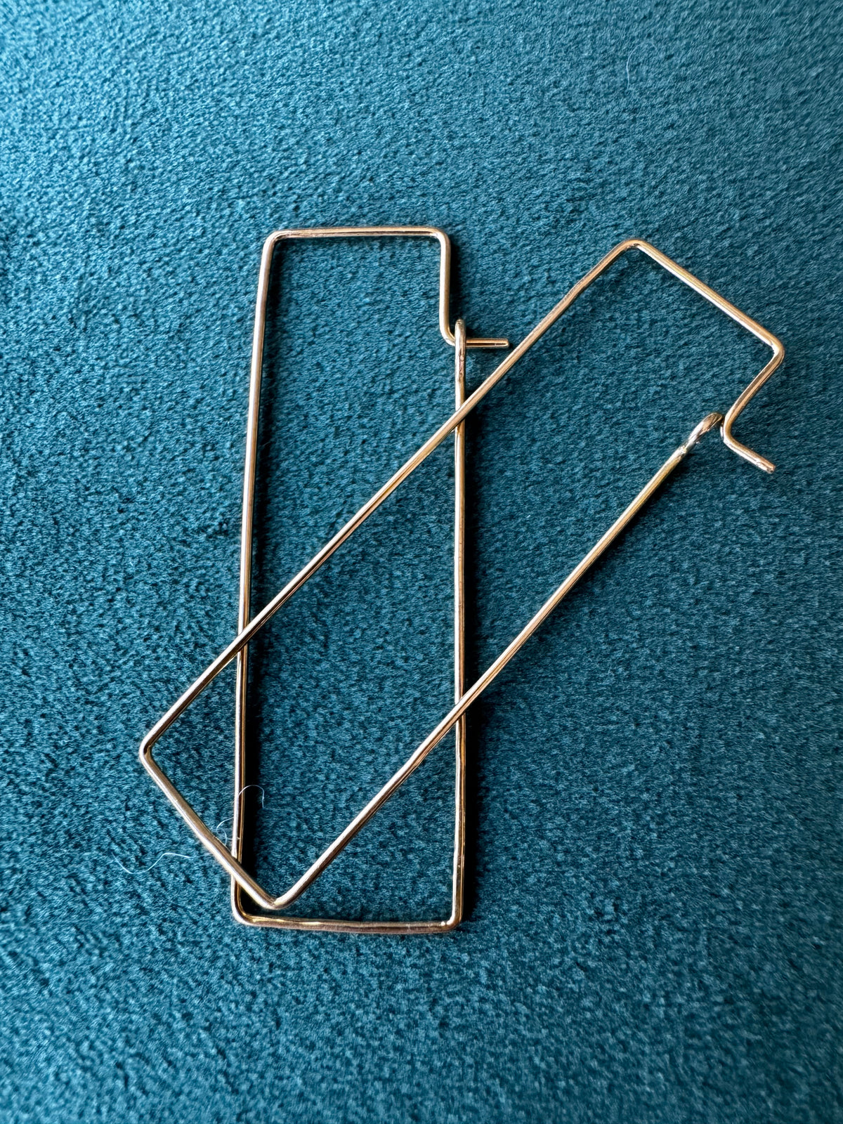 Modernist 18K Gold Rectangle Wire Hoop Earrings Long Lean Lines That Do All the Talking