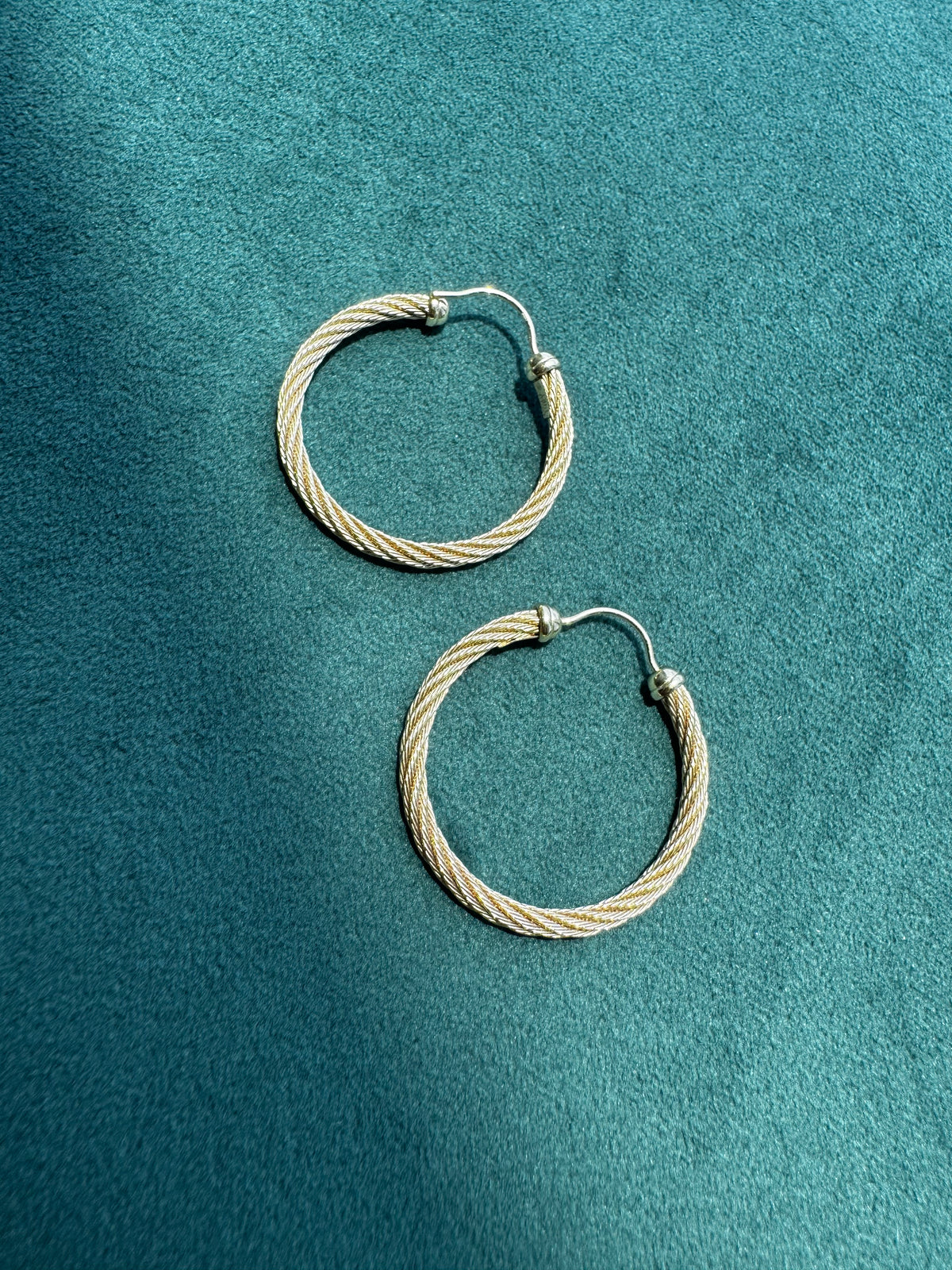 14K Gold Twisted Cable Rope Hoop Earrings 2 Inch Ball Point Latch 5.4g