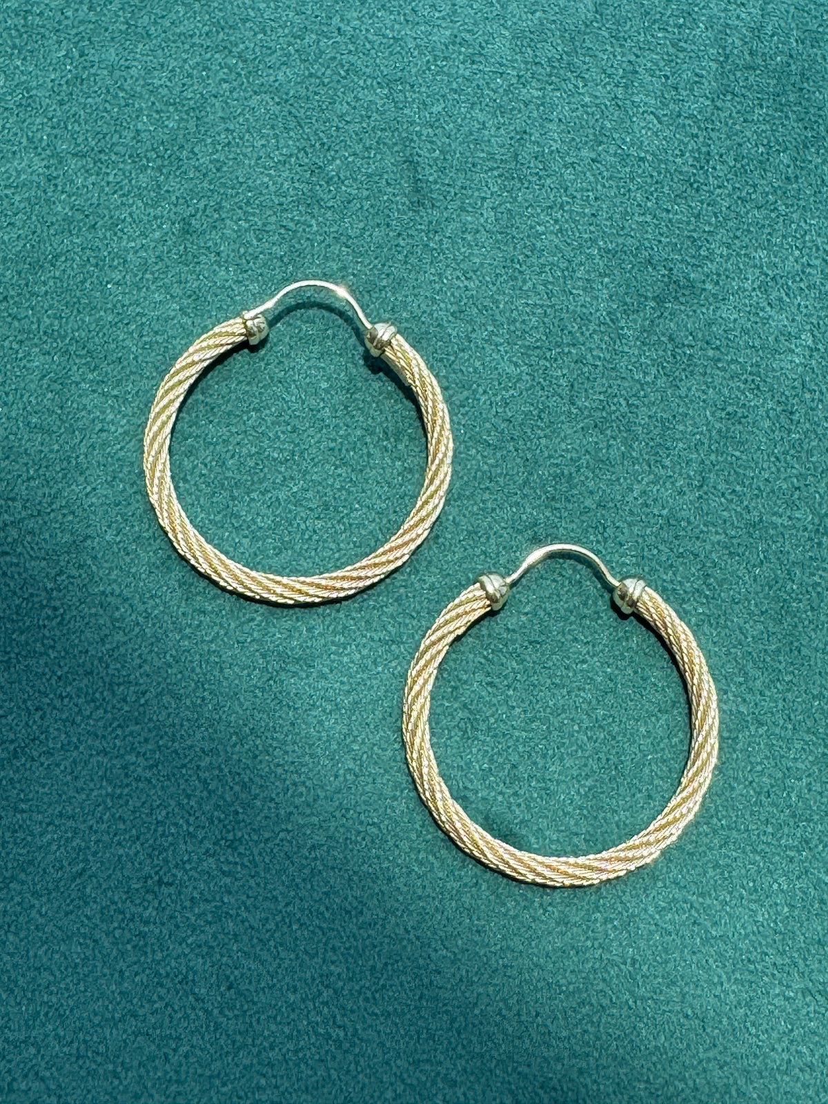 14K Gold Twisted Cable Rope Hoop Earrings 2 Inch Ball Point Latch 5.4g