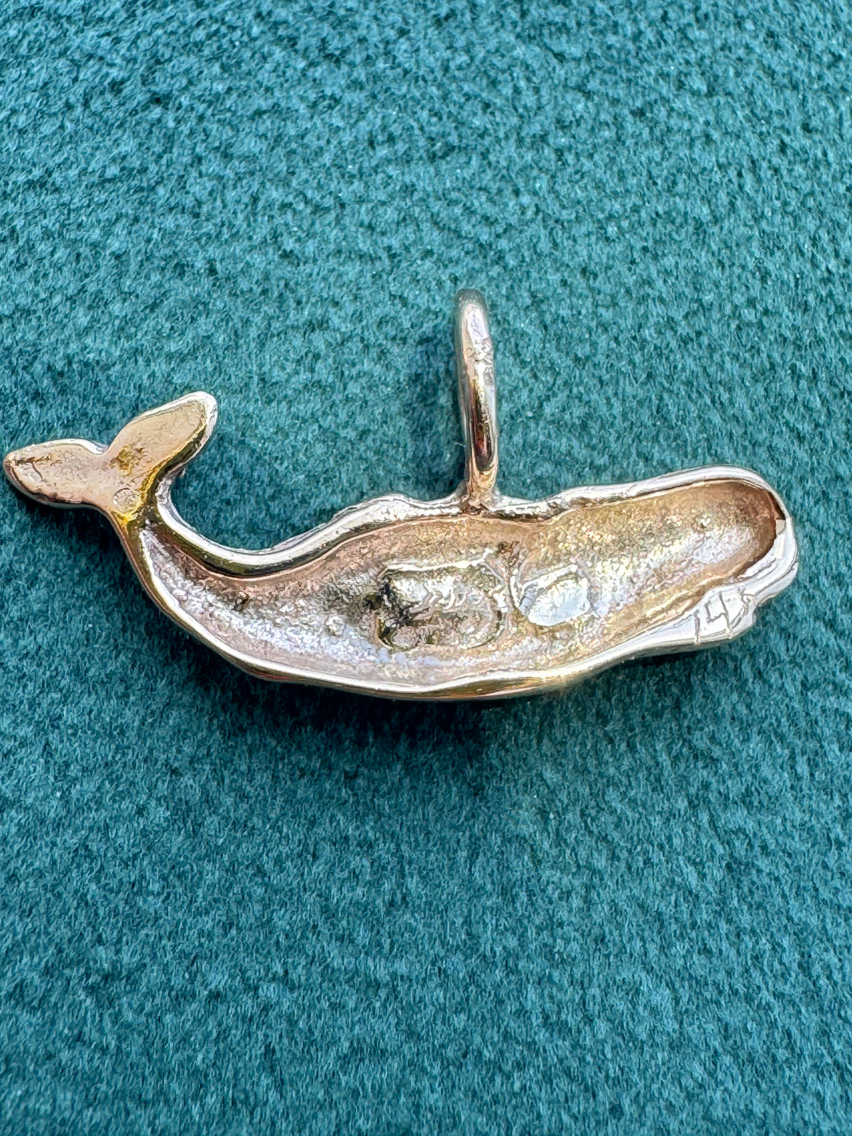 Vintage 14K Yellow Gold Figural Sperm Whale Cetacean Pendant Ocean Nautical Mermaid Life