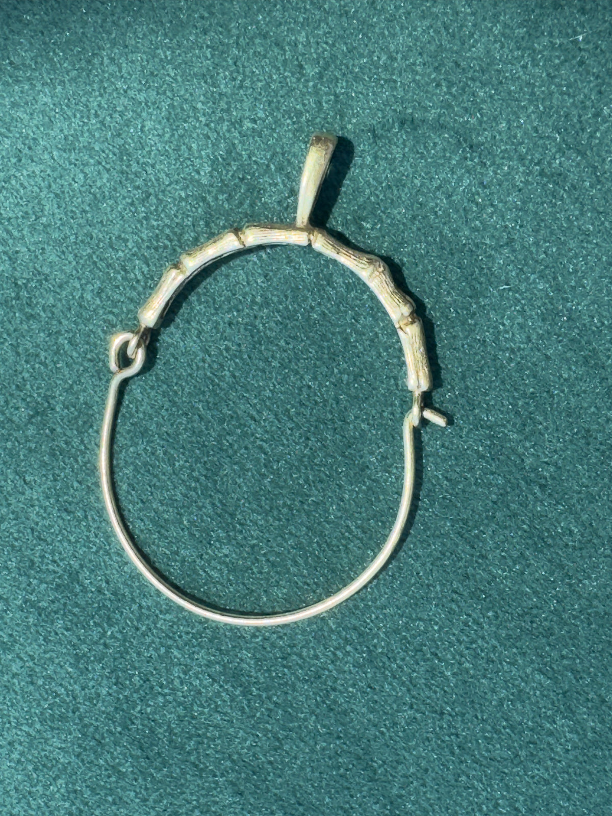 10K Yellow Gold Bamboo Motif Oval Charm Holder Pendant Y2K Era