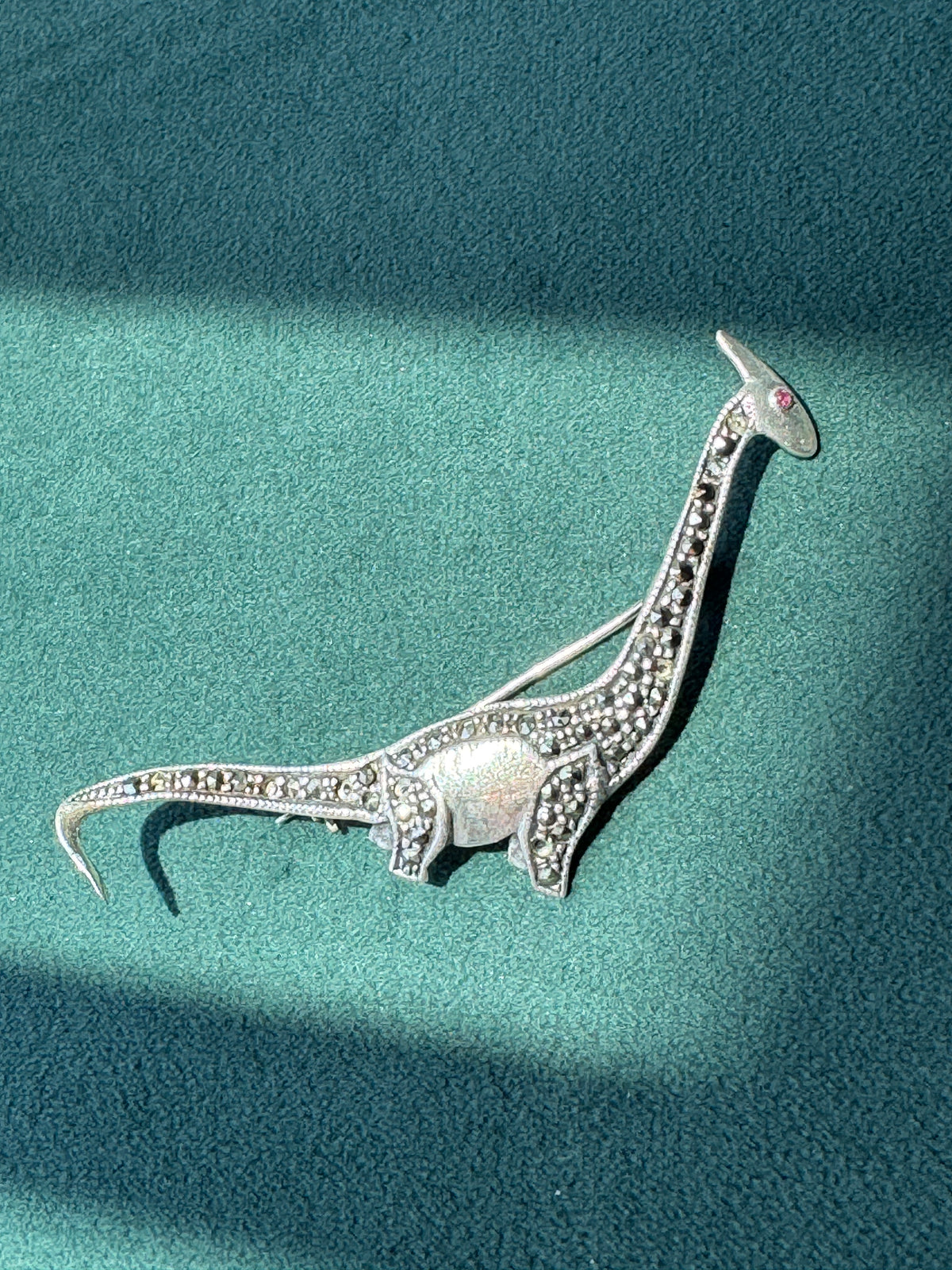 Sterling Silver 925 Marcasite Sauropod Brontosaurus Dinosaur Brooch Pin Red Stone Eye Figural