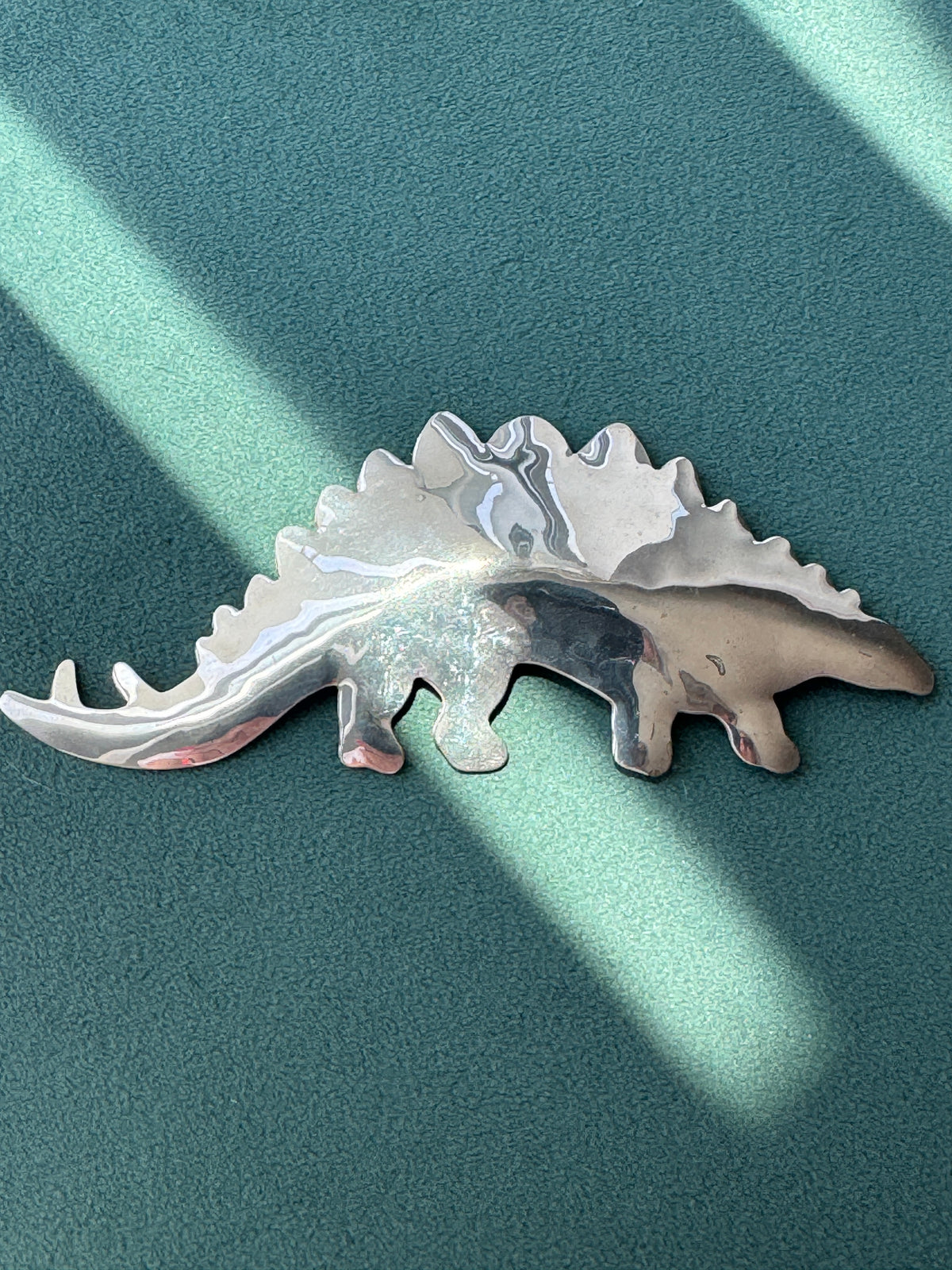 Sterling Silver Zirkus Stegosaurus Dinosaur Brooch Pin Signed American Studio Jewelry Cris Busch Lyons