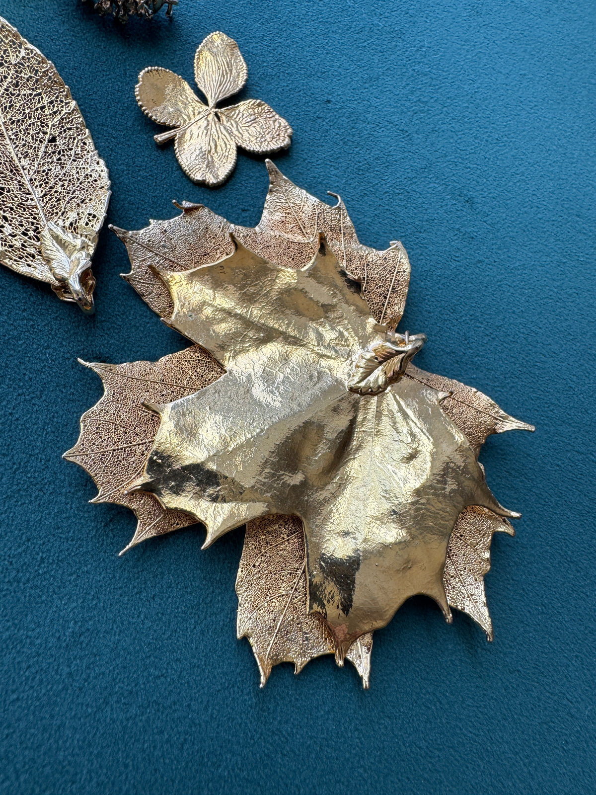 Vintage 1970s Genuine Gold Dipped Maple Leaf Cluster Pendant with Pinecone