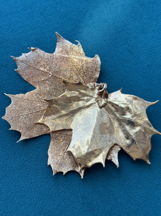 Vintage 1970s Genuine Gold Dipped Maple Leaf Cluster Pendant with Pinecone
