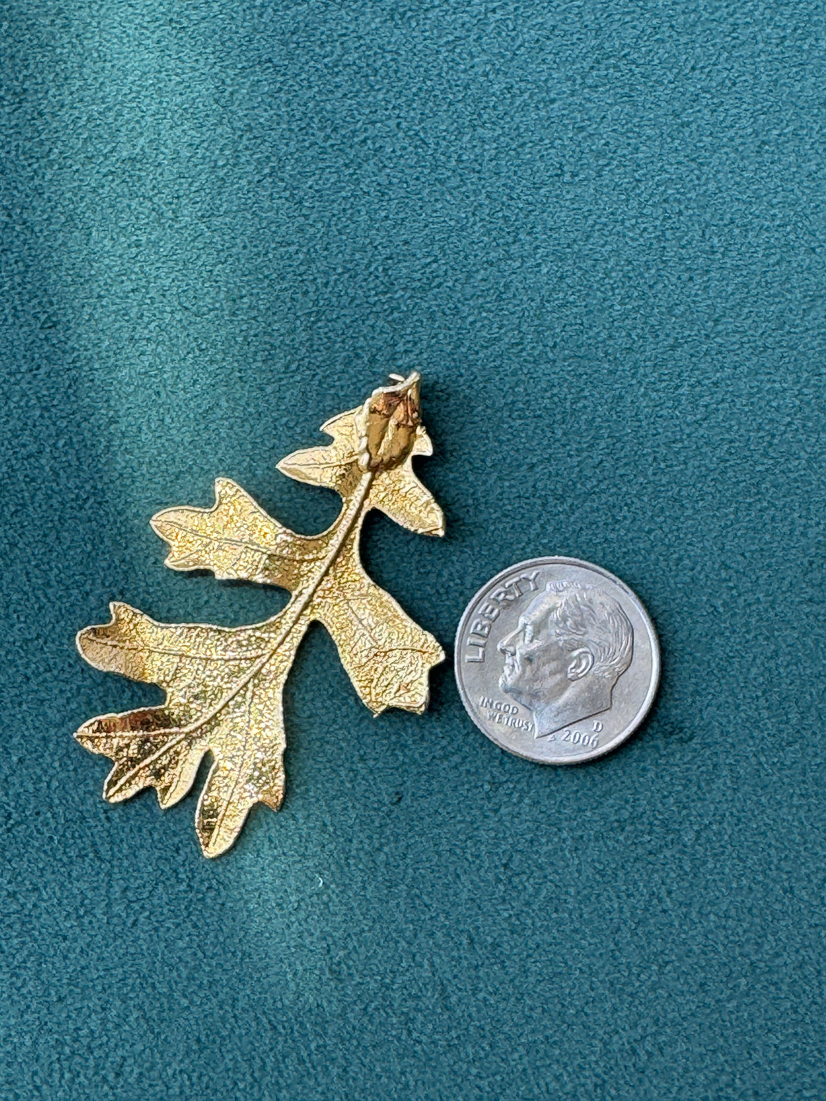 Vintage 1970s Genuine Gold Dipped Oak Leaf Pendant Real Botanical Specimen