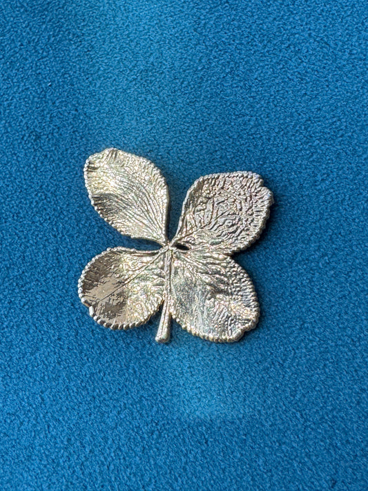 Vintage 1970s Genuine Gold Dipped Four Leaf Clover Pendant Real Lucky Botanical Specimen