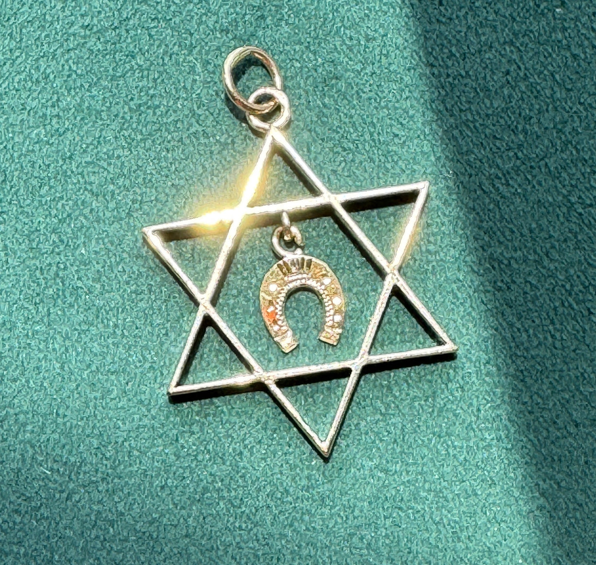 14K Gold Large Star of David Pendant With Dangling Lucky Horseshoe Charm