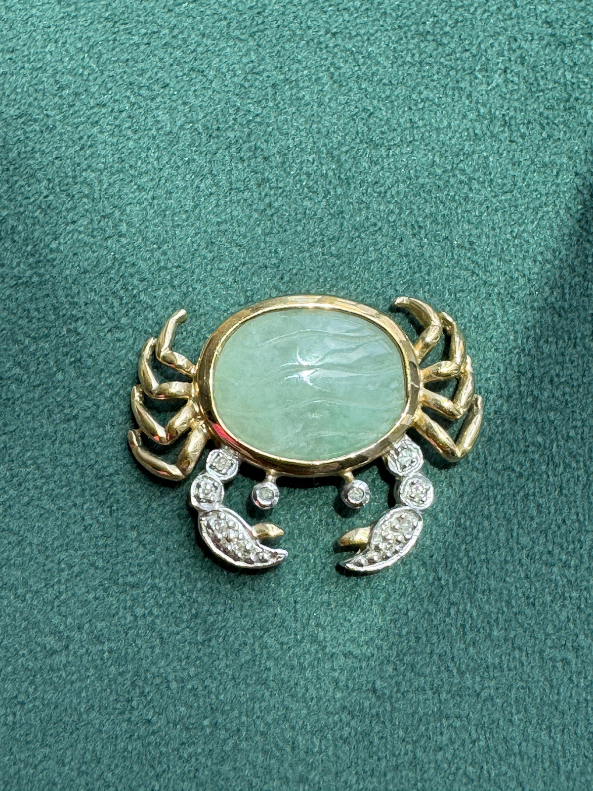Vintage Heng Ngai 10K Gold Crab Pendant, Jade Cabochon with Diamond Accents