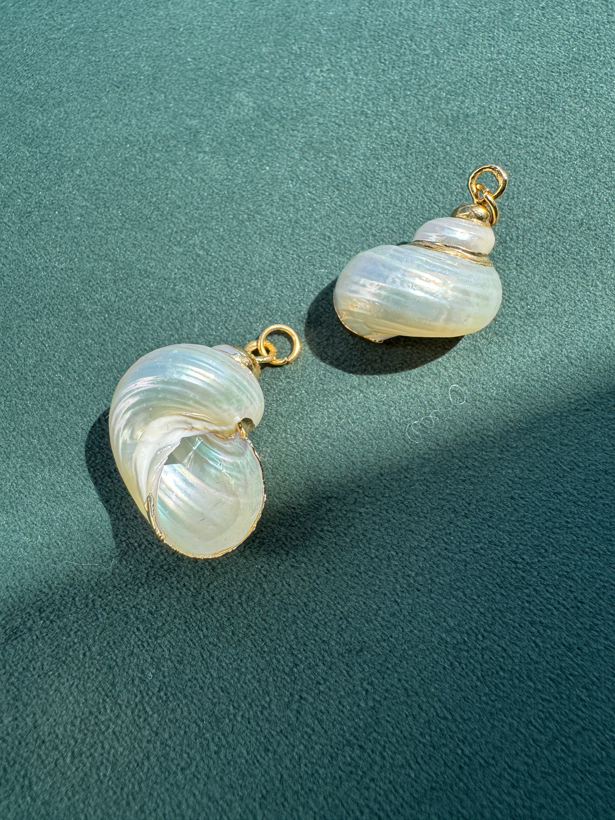 Vintage Gold Trimmed Genuine Turban Shell Pendant Warm Pearl Spiral