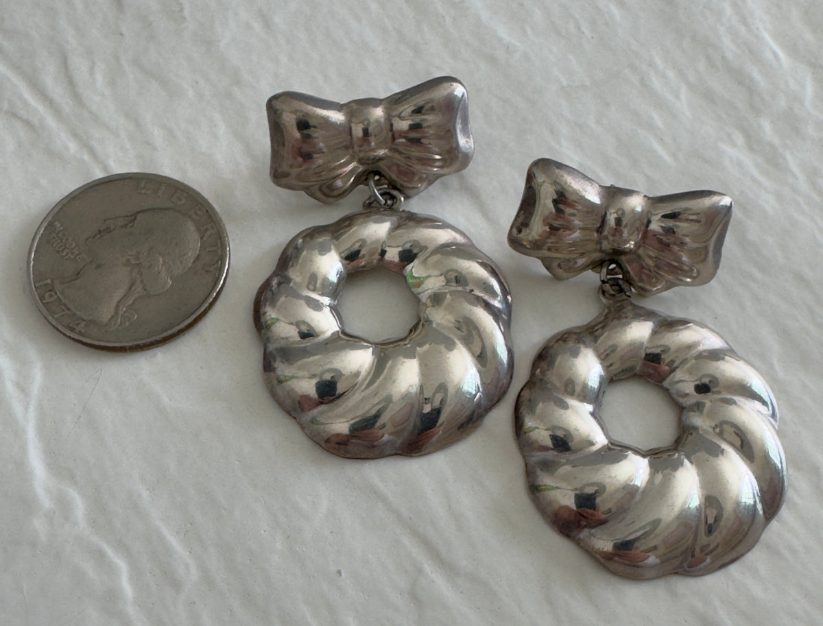 Vintage Mexican Sterling Silver Bow Shrimp Hoop Earrings Y2K TV-52 Marked 925 Mexico