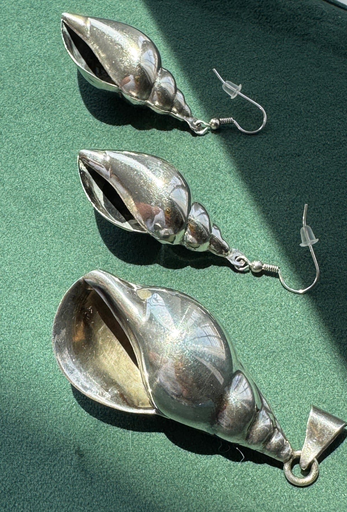 Vintage Sterling Silver Conch Shell Pendant and Earring Set Mermaid Life In Two Matching Pieces