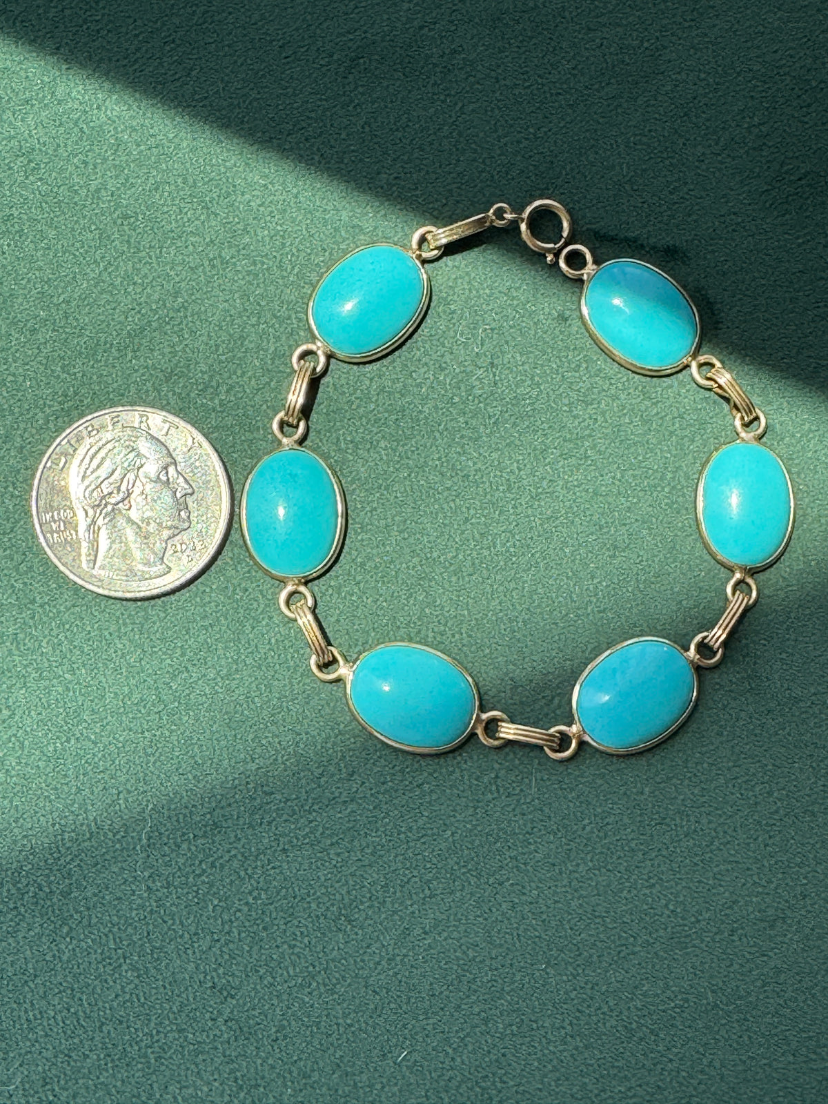 Vintage 14K Gold Turquoise Cabochon Link Bracelet Six Stones That Do Not Do Subtle
