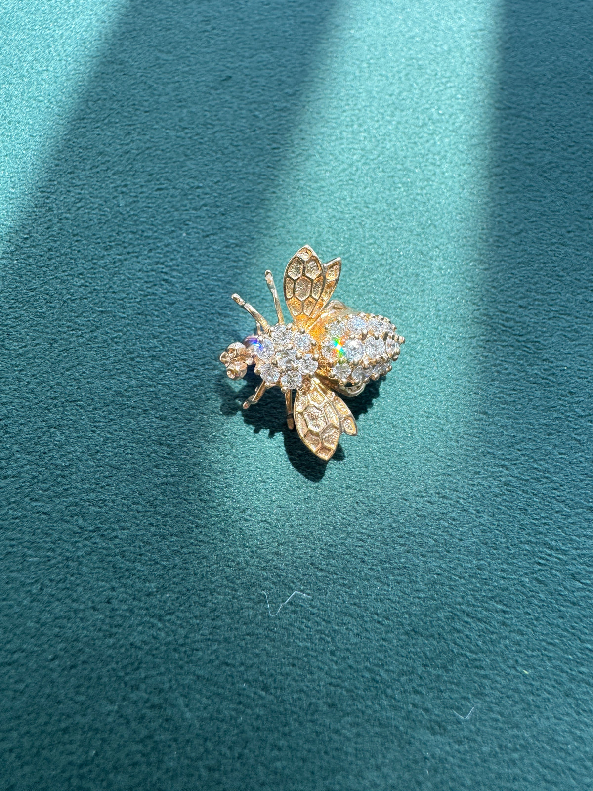 Vintage 14K Yellow Gold Bumble Bee Charm Pendant Also Wears As A Brooch