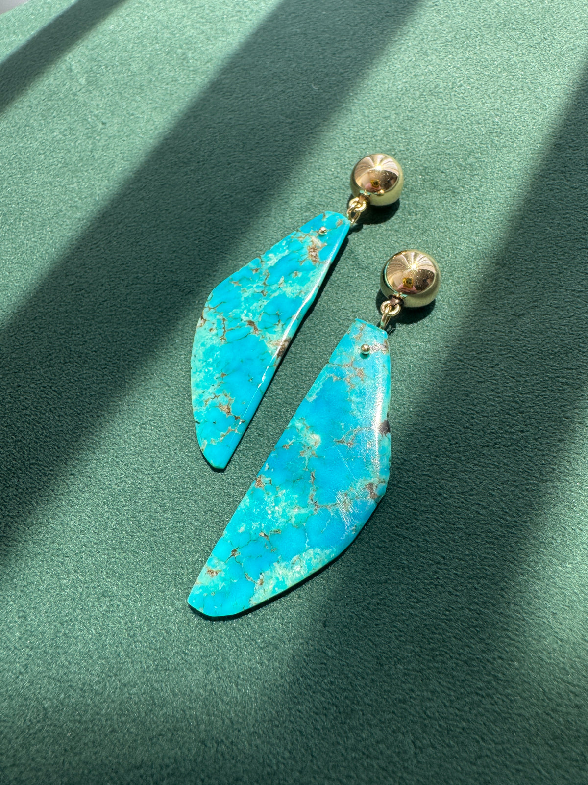 Vintage 14K Gold Genuine Kingman Turquoise Modernist Slab Earrings Wearable Sculpture