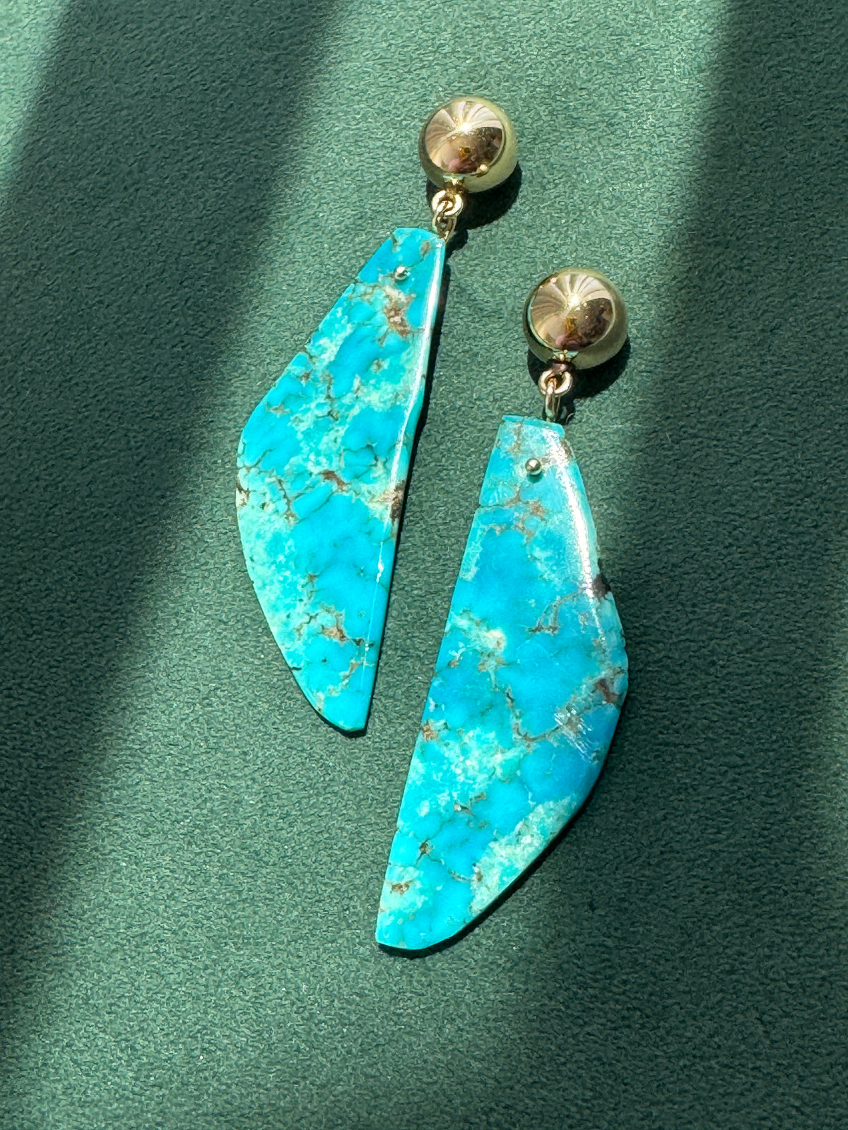 Vintage 14K Gold Genuine Kingman Turquoise Modernist Slab Earrings Wearable Sculpture