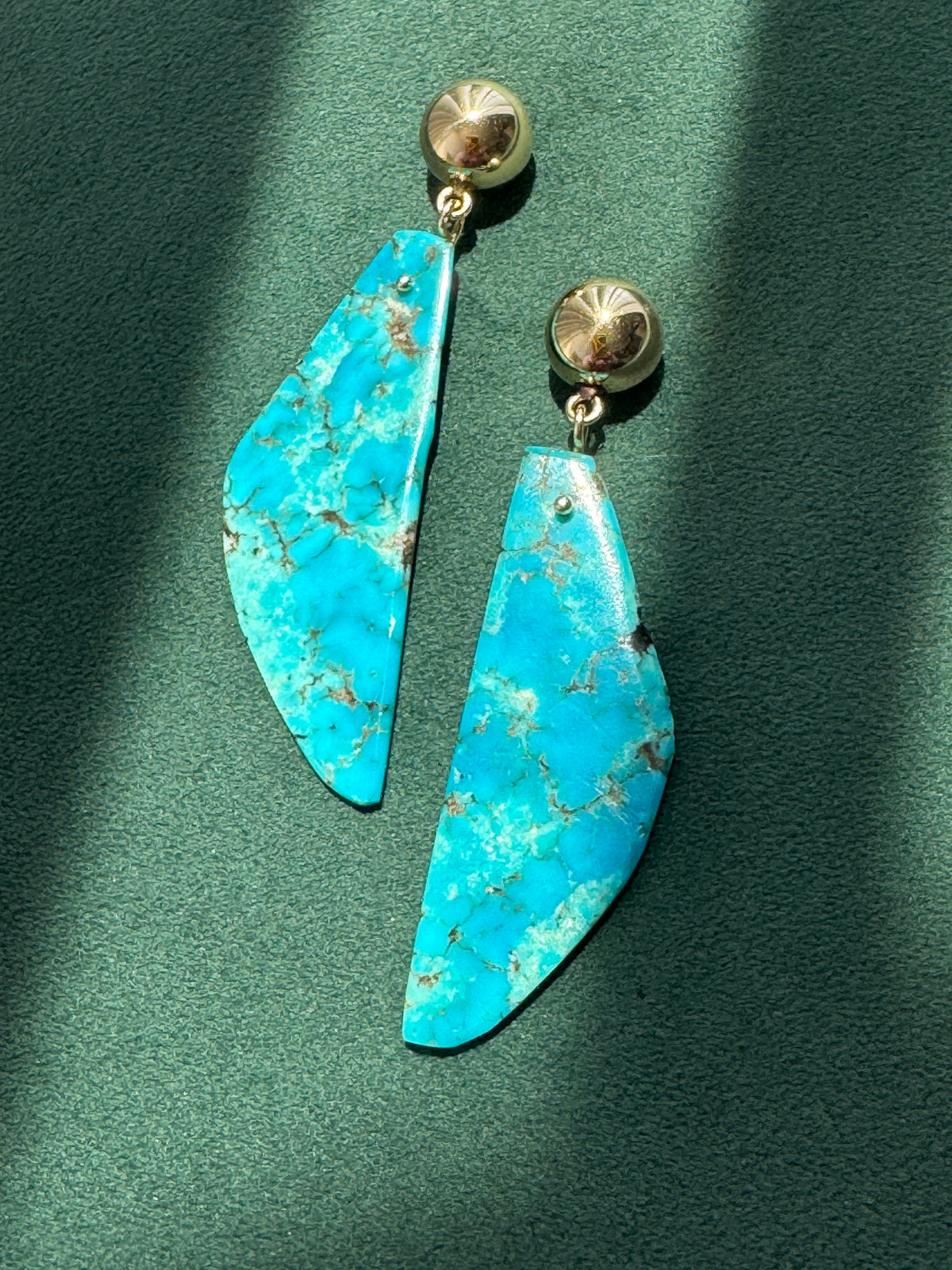 Vintage 14K Gold Genuine Kingman Turquoise Modernist Slab Earrings Wearable Sculpture