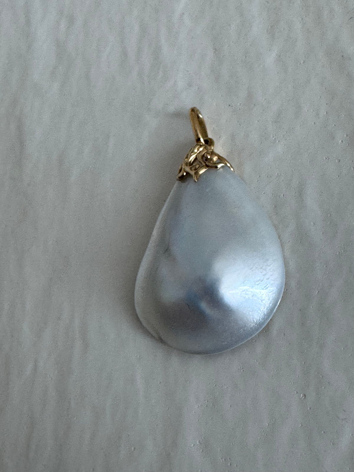 Vintage Mother of Pearl Teardrop Pendant with 14K Gold Bail