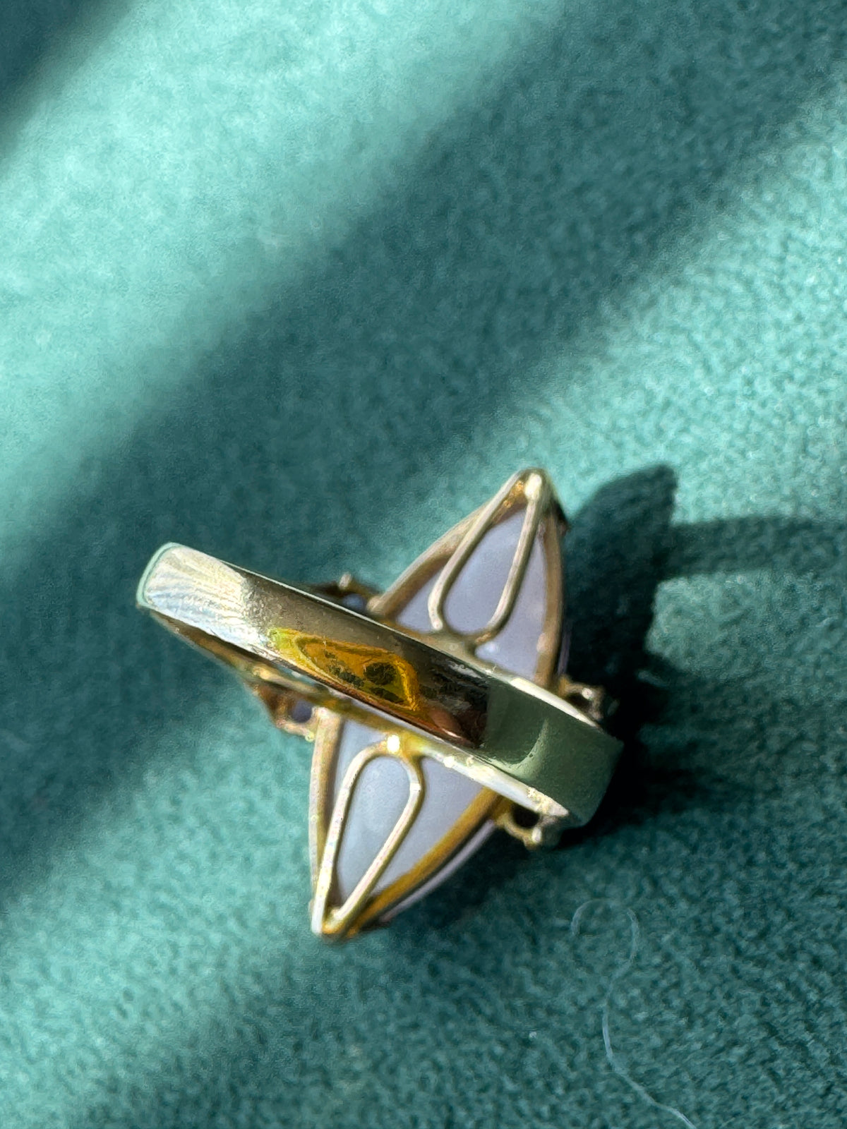 Vintage 14K Gold Lavender Jade Marquise Ring Diamond Amethyst Accents Not a Subtle Ring
