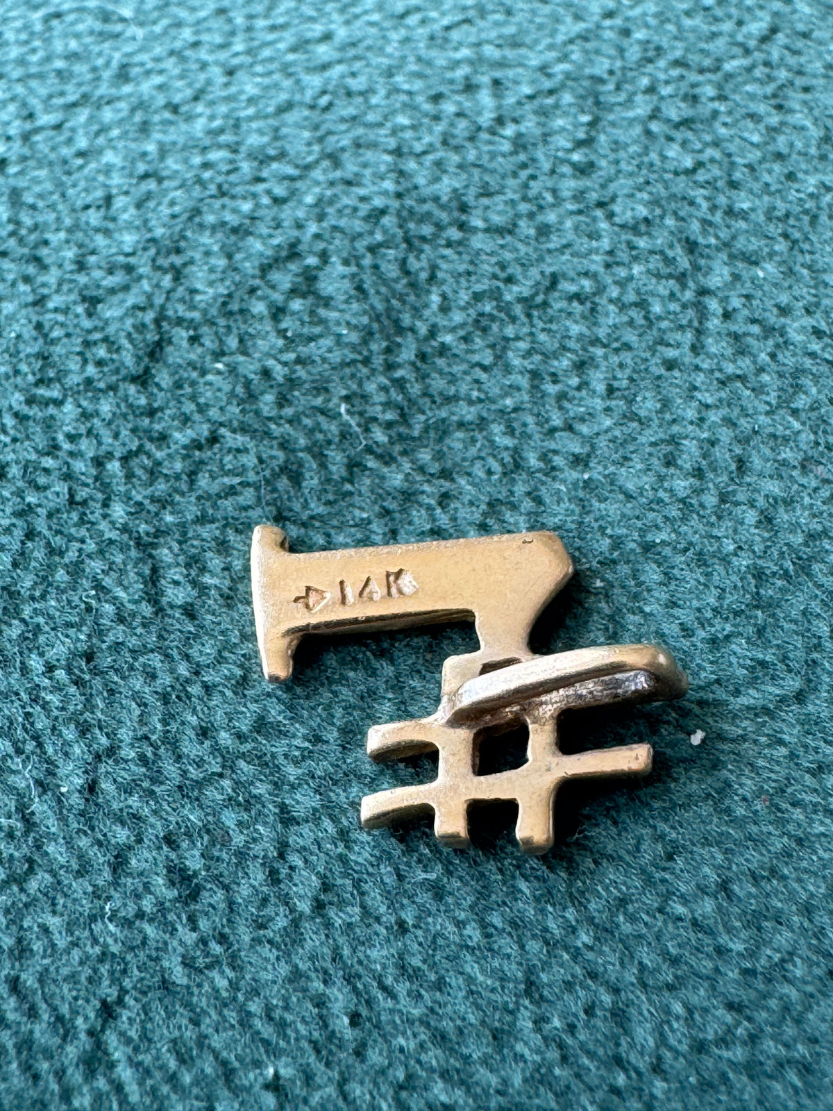 Vintage Petite 14K Gold Number One Charm Pendant Bragging Rights