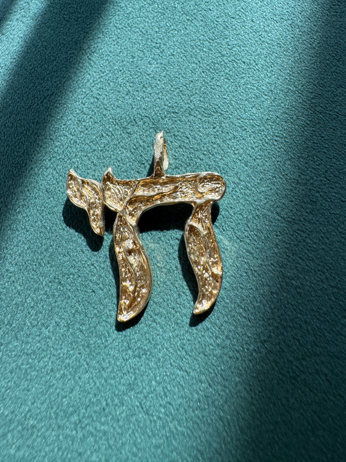 Vintage 14K Gold Chai Pendant Bold Textured Wood Grain Finish Life Never Looked This Rugged