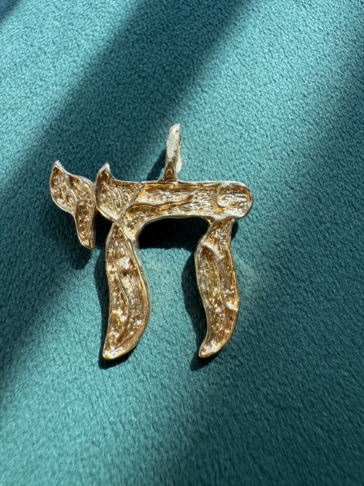 Vintage 14K Gold Chai Pendant Bold Textured Wood Grain Finish Life Never Looked This Rugged