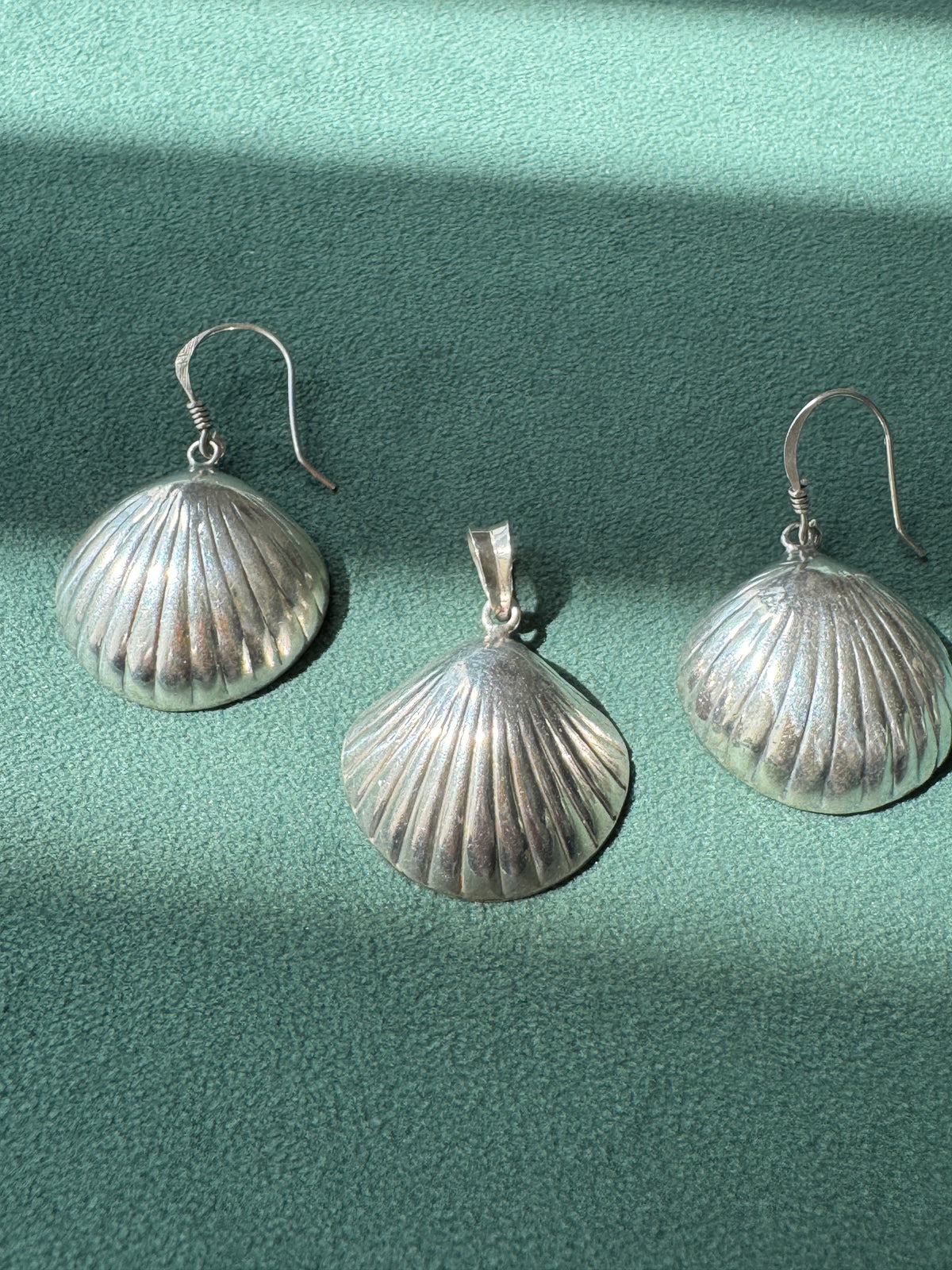Vintage Sterling Silver Puffy Clam Shell Earrings and Pendant Set Three Shells of Pure Mermaid Life