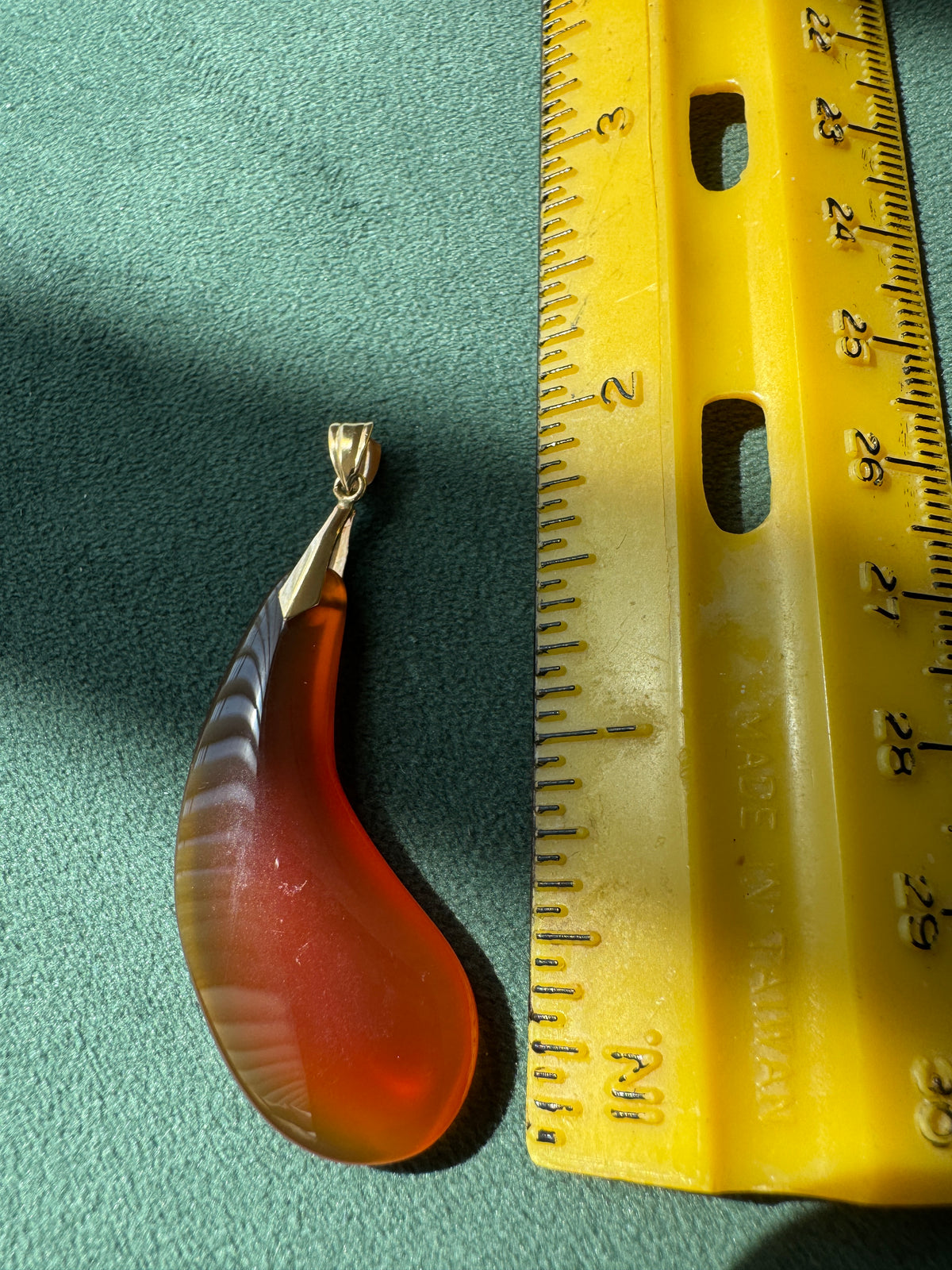 Vintage 18K Gold Carnelian Paisley Drop Pendant Bold Sunset Orange Statement