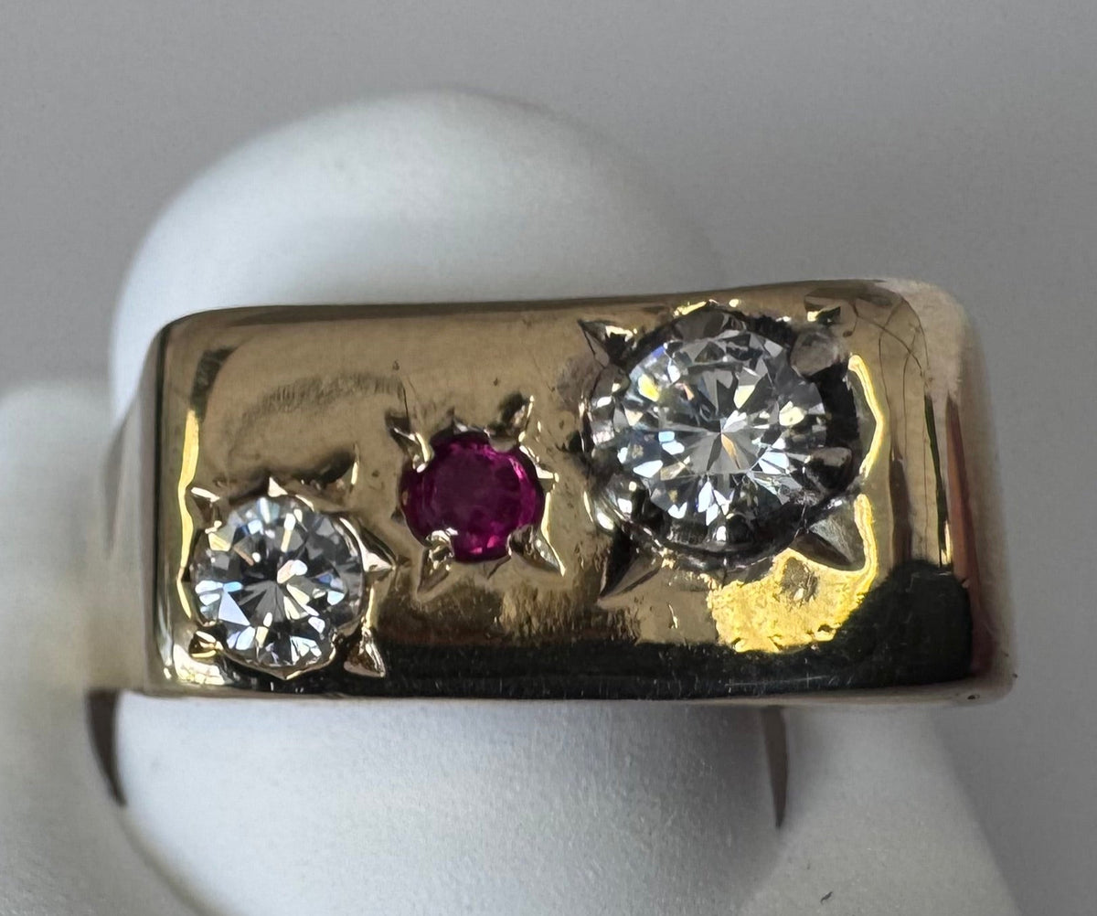 Large and Funky Mid-Century 14K Gold Modernist Ruby and Diamond Ring